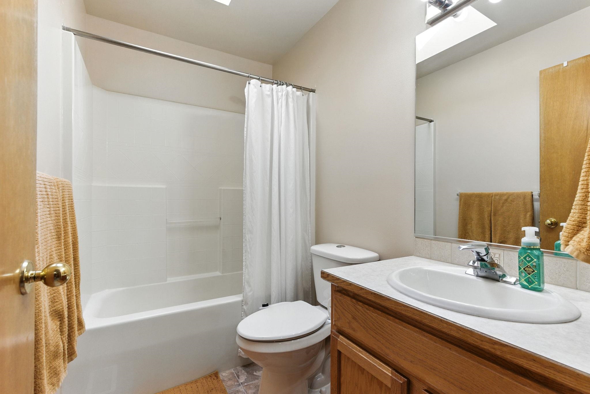 1124 Moen Rd - Photo 16