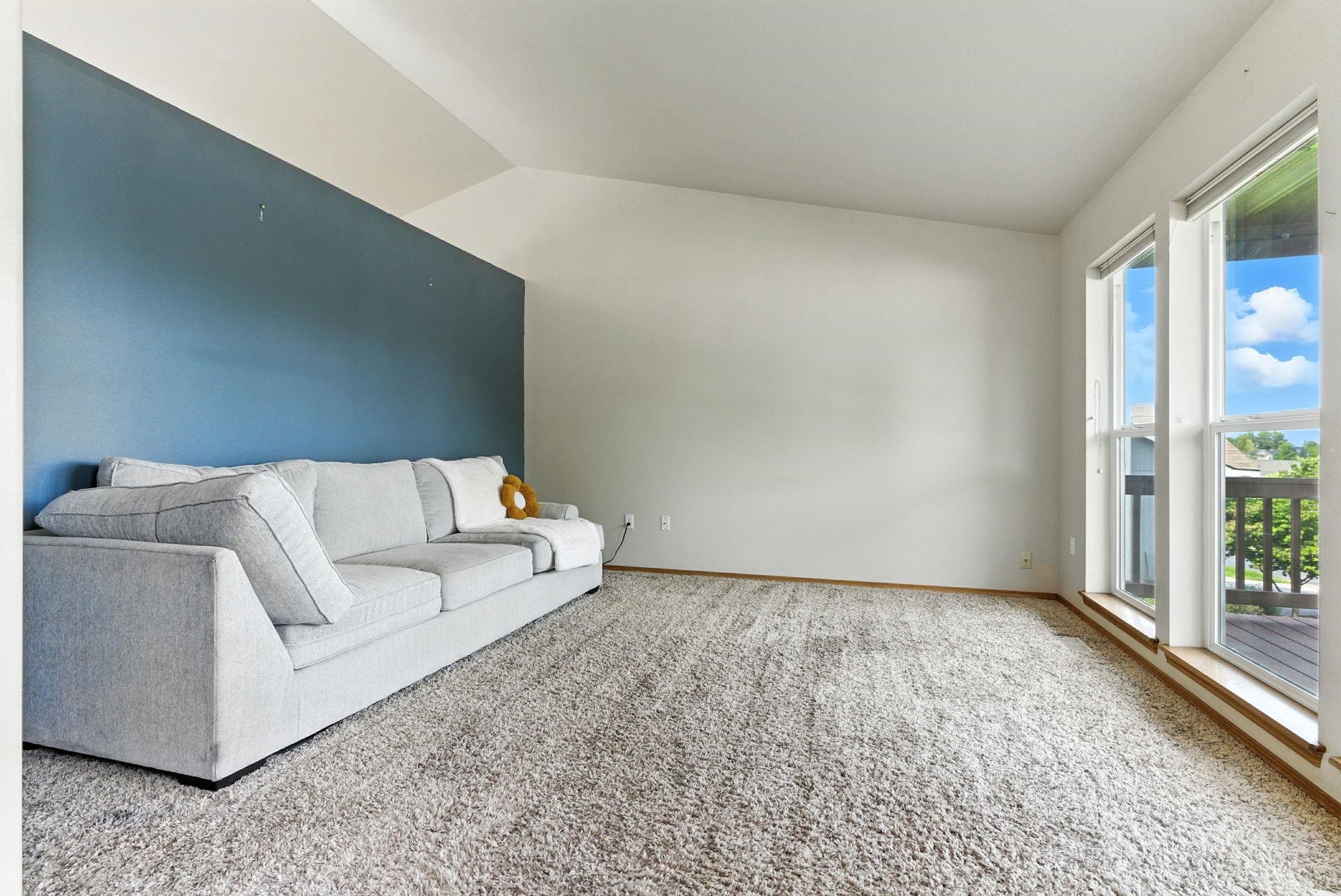 1124 Moen Rd - Photo 5