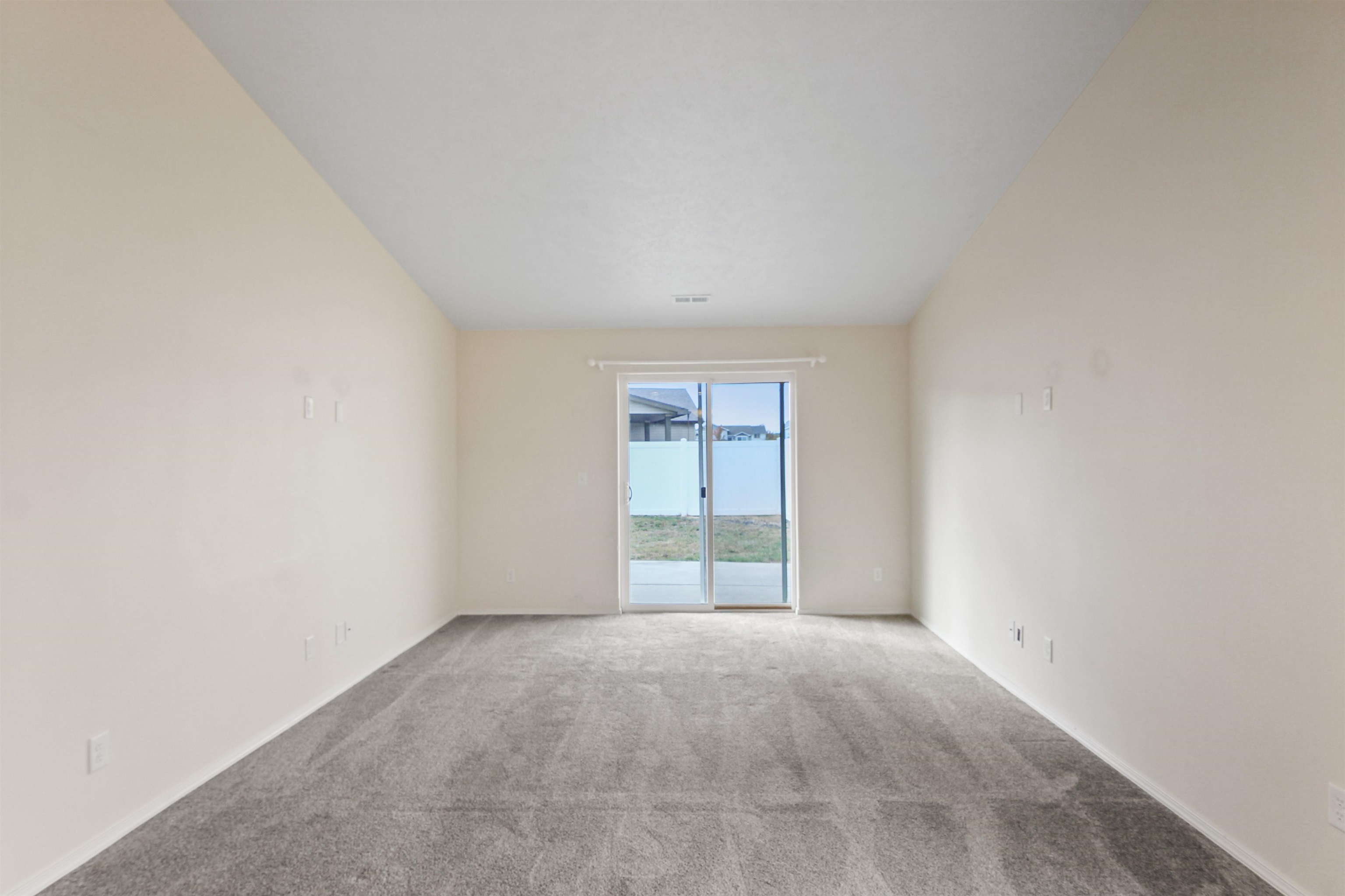 902 S Bogen Ct - Photo 5