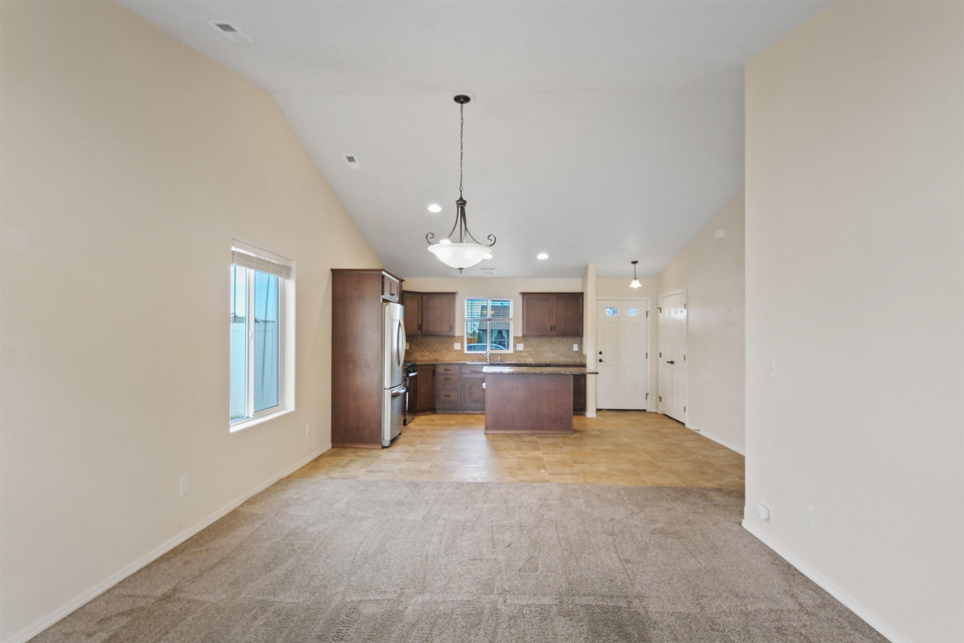 902 S Bogen Ct - Photo 6
