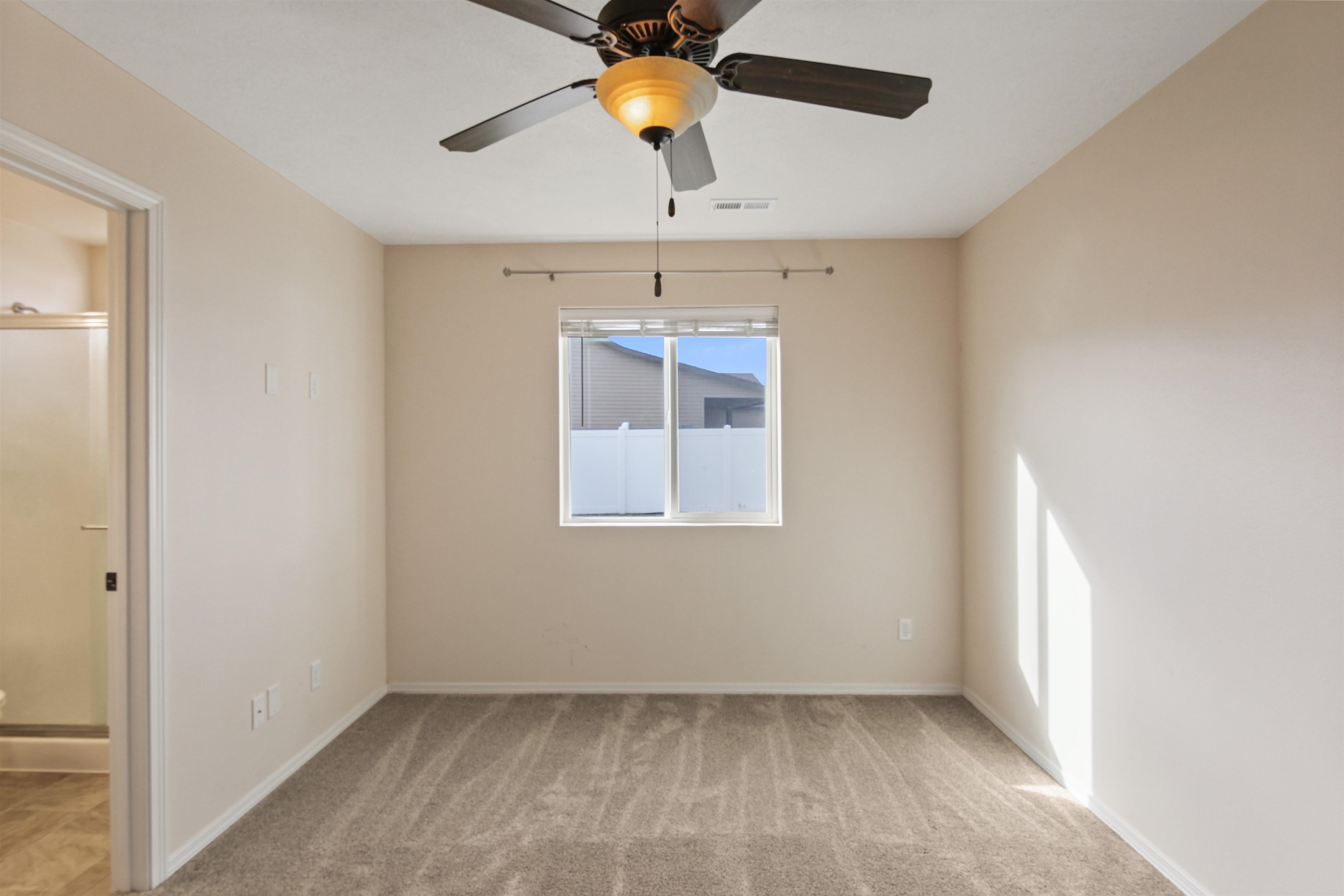 902 S Bogen Ct - Photo 7