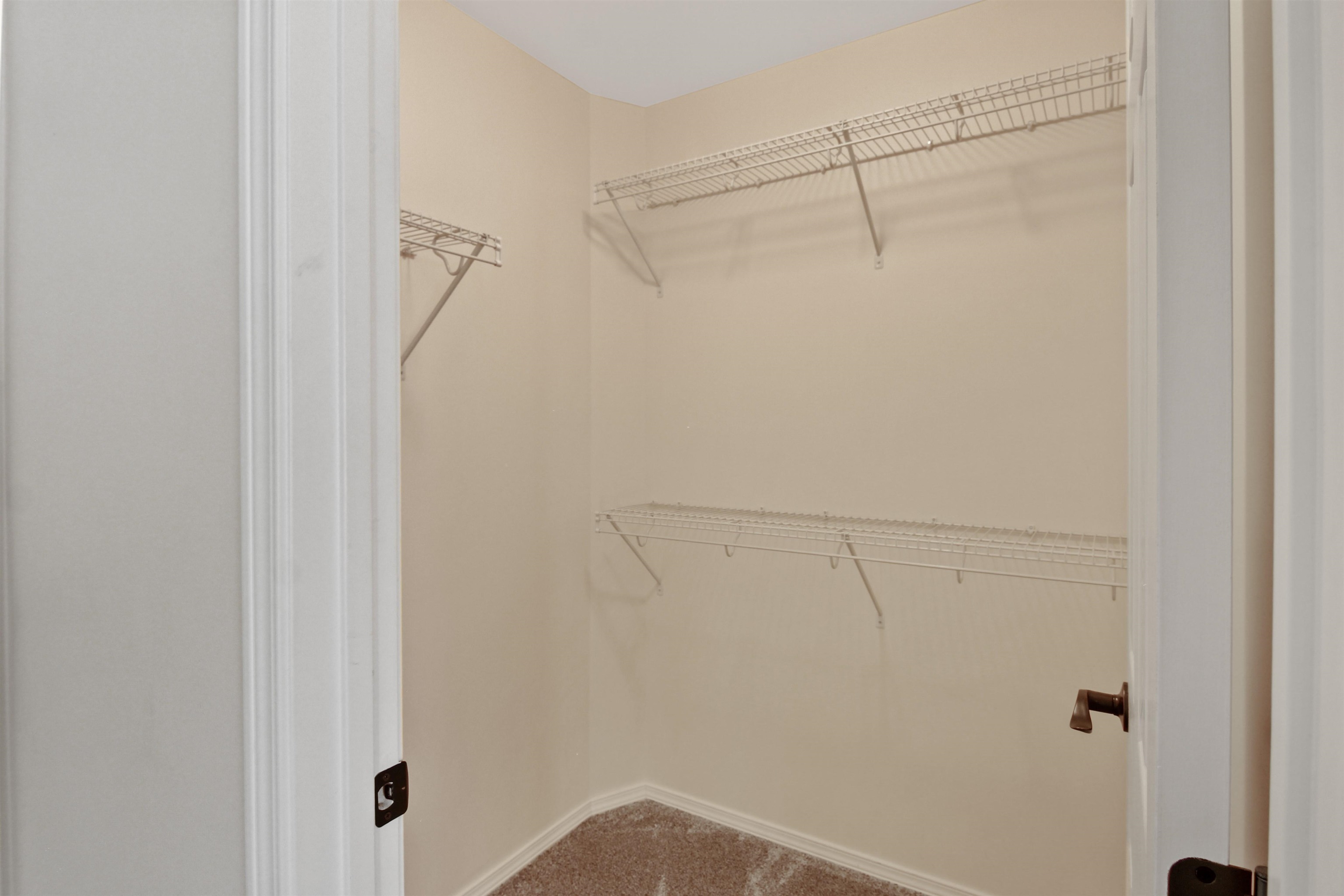 902 S Bogen Ct - Photo 9
