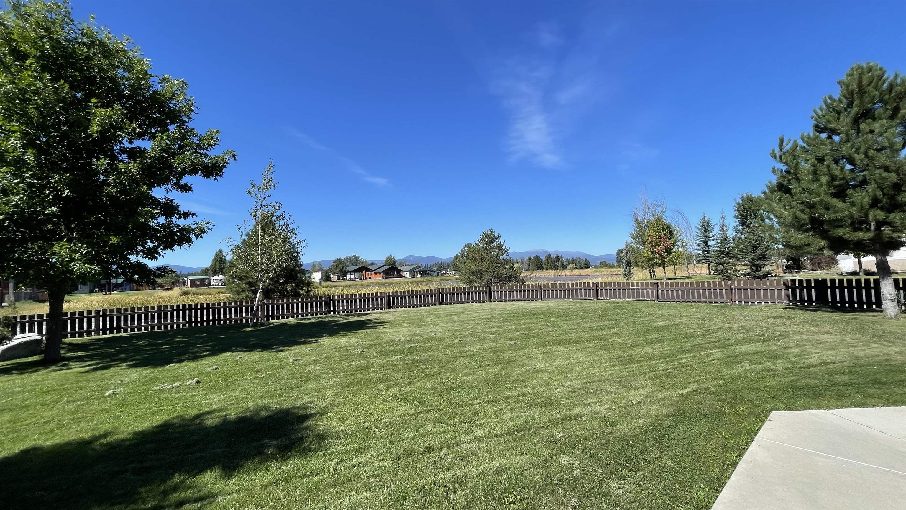 21 Guinevere Dr - Photo 16