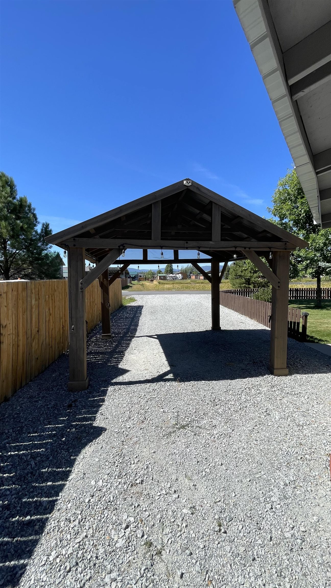 21 Guinevere Dr - Photo 22