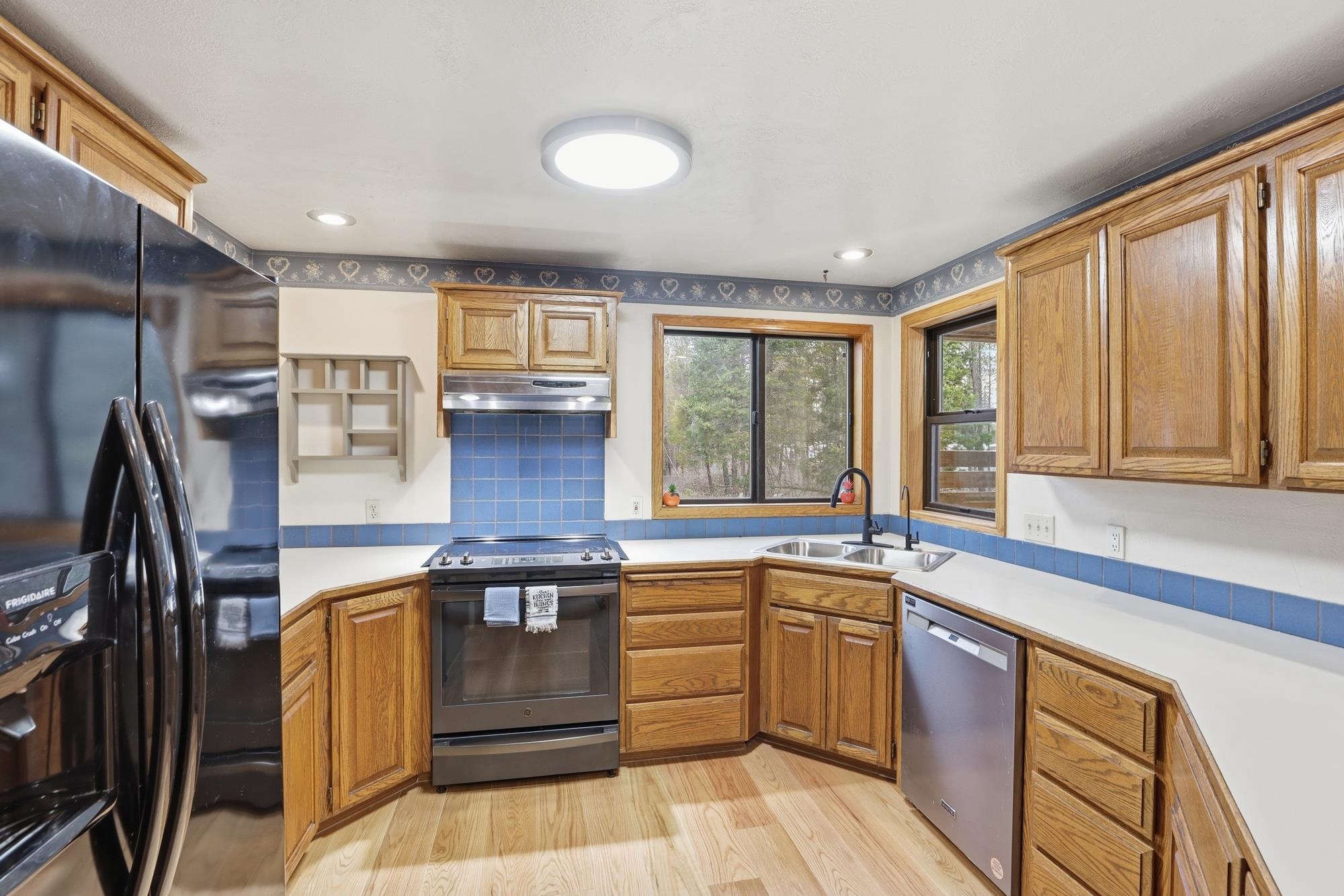 4221 E Bailey Rd - Photo 16