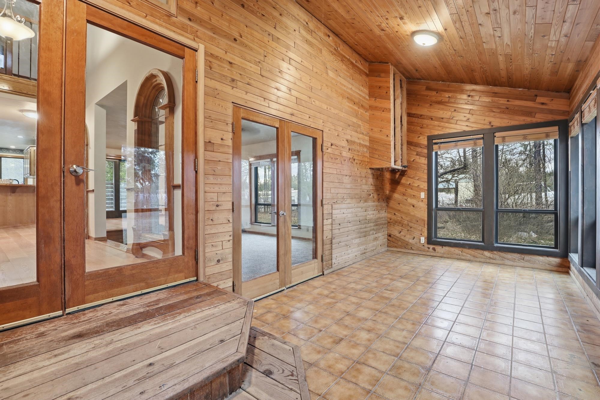 4221 E Bailey Rd - Photo 3