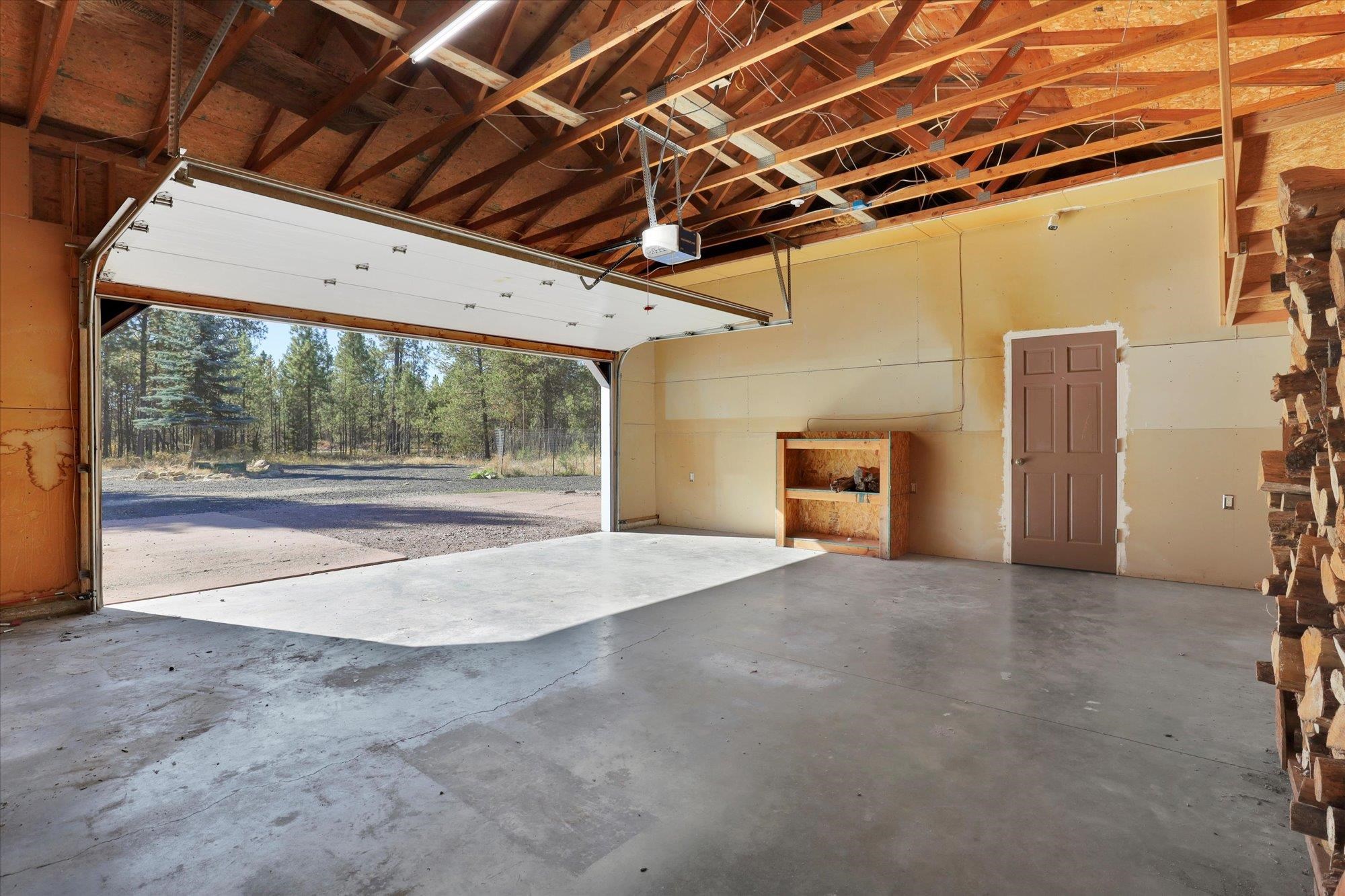4221 E Bailey Rd - Photo 43