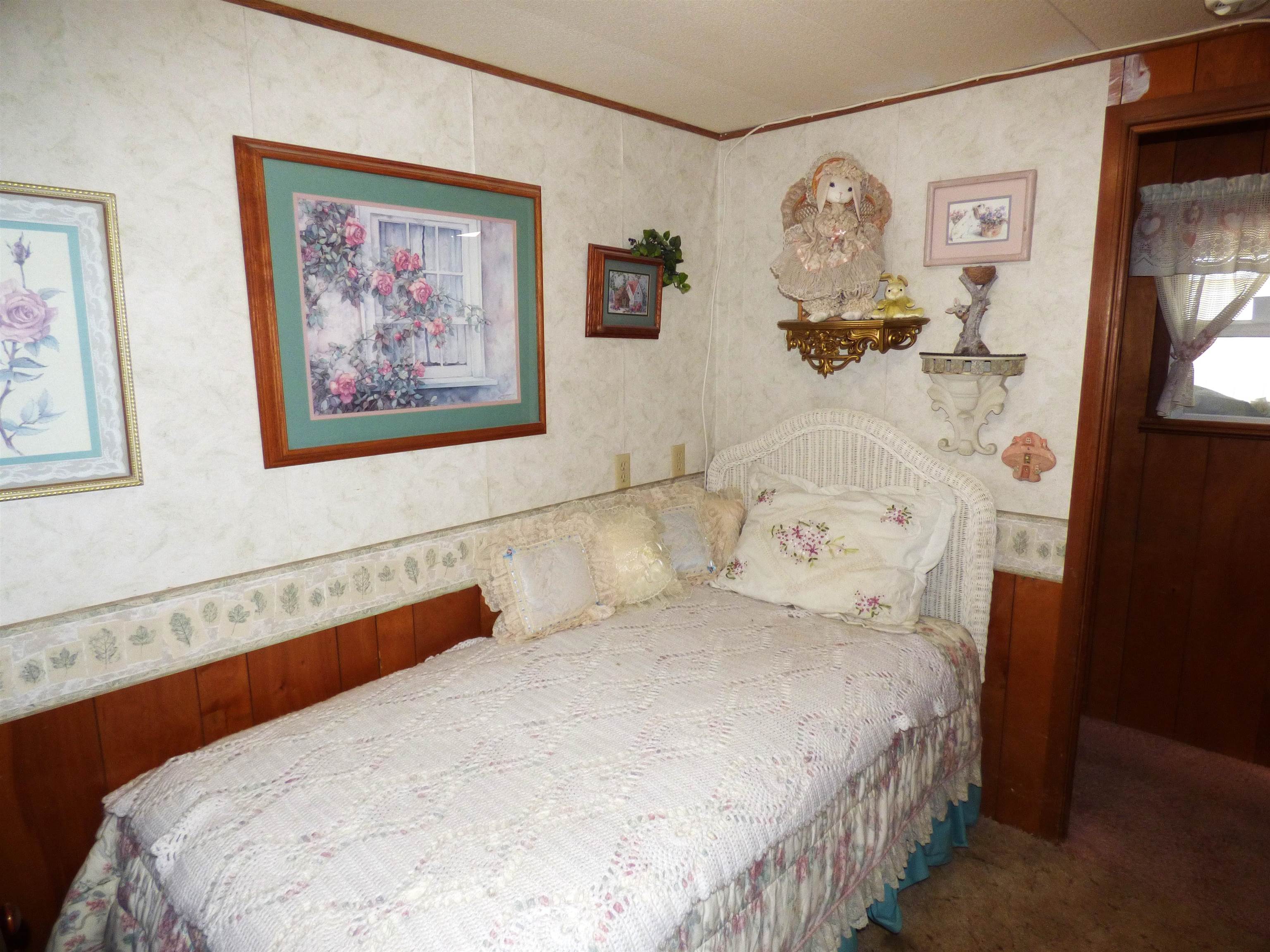 2601 N BARKER #84 Rd - Photo 9