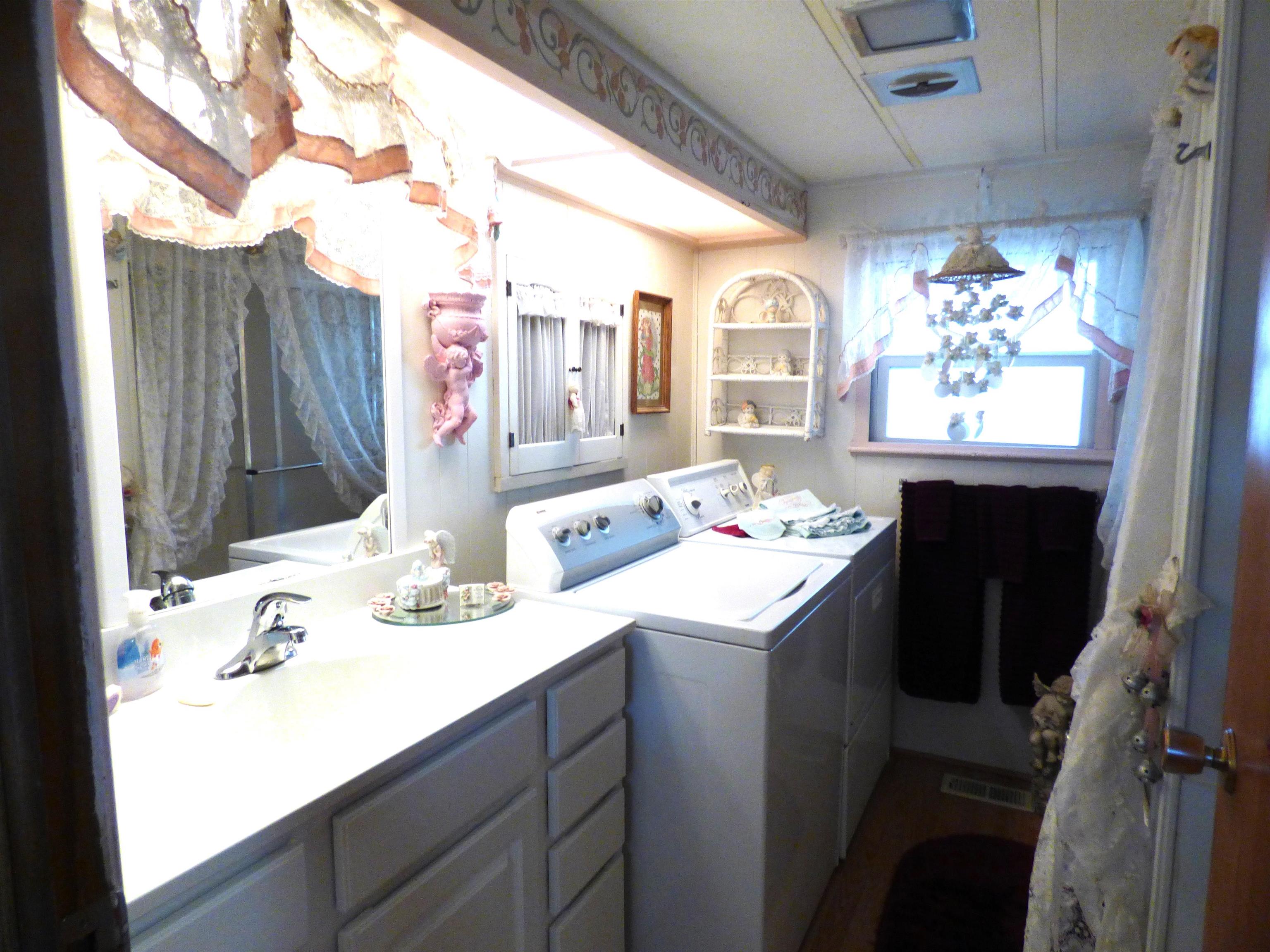 2601 N BARKER #84 Rd - Photo 10