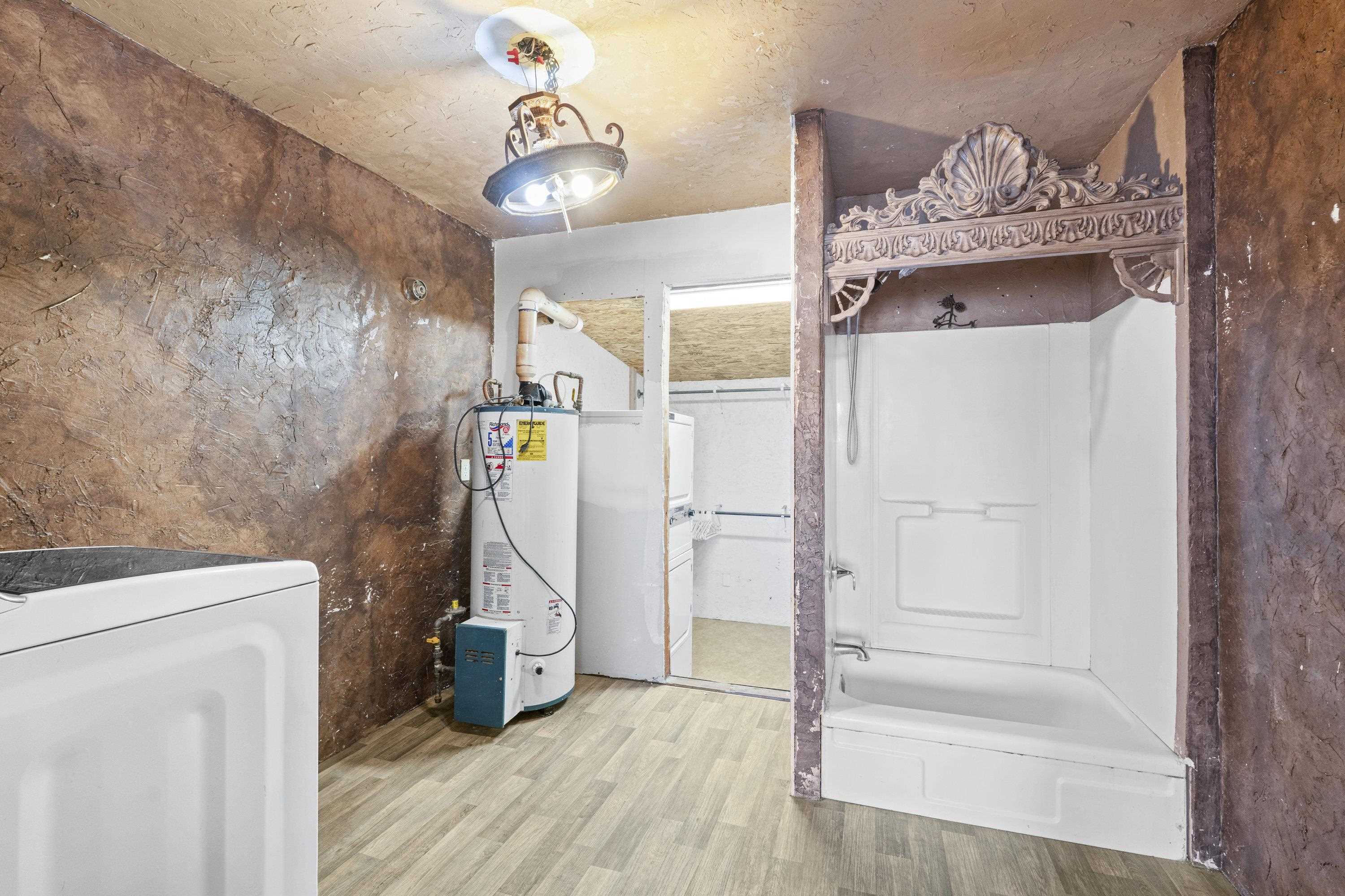 30 Logan St - Photo 17