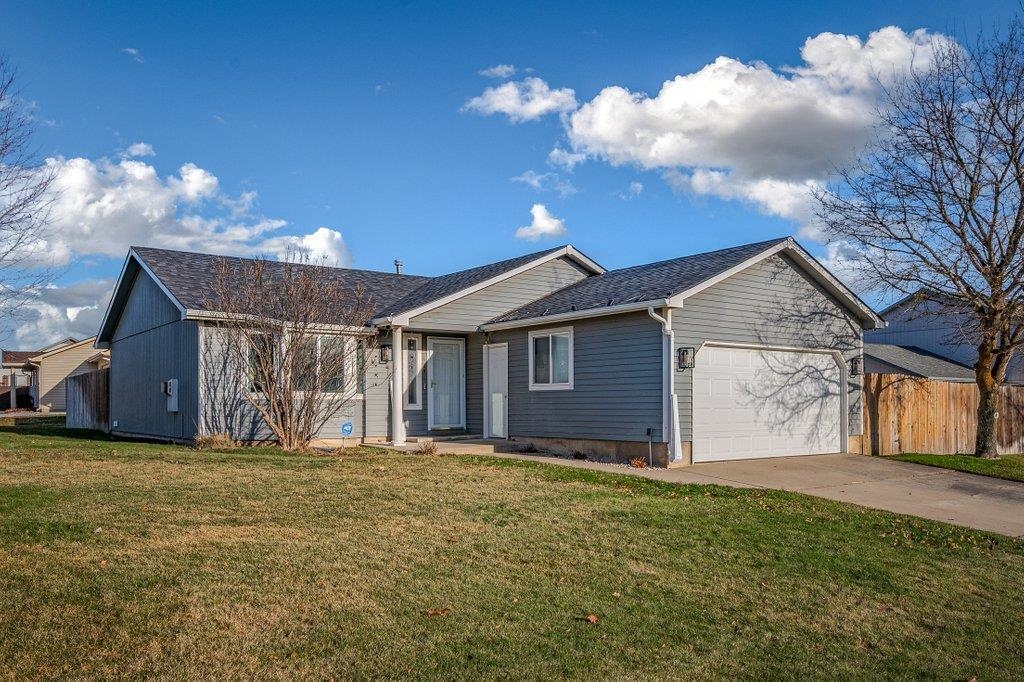 1705 E Johnson Ln - Photo 1