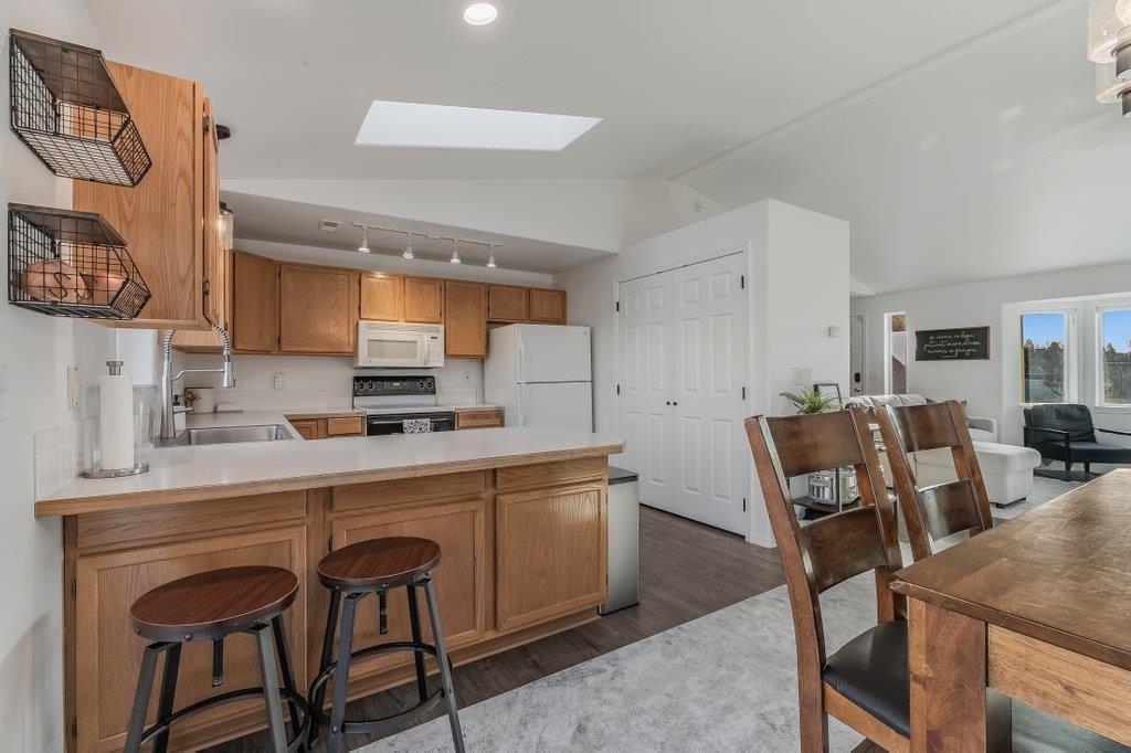 1705 E Johnson Ln - Photo 12