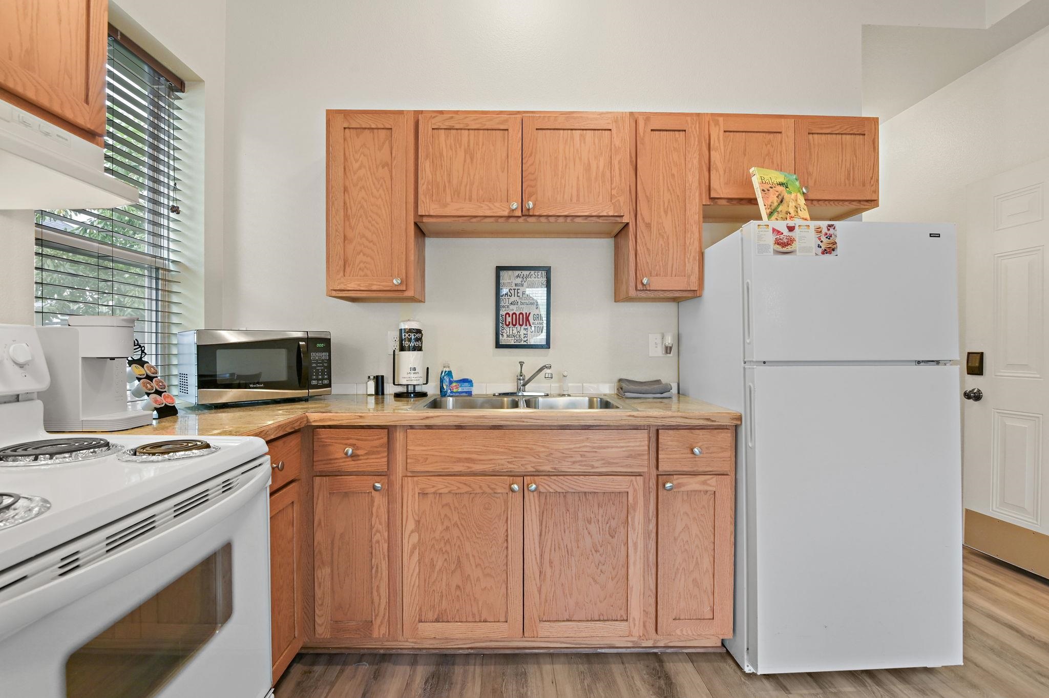 1702 W Dean Ave - Photo 11