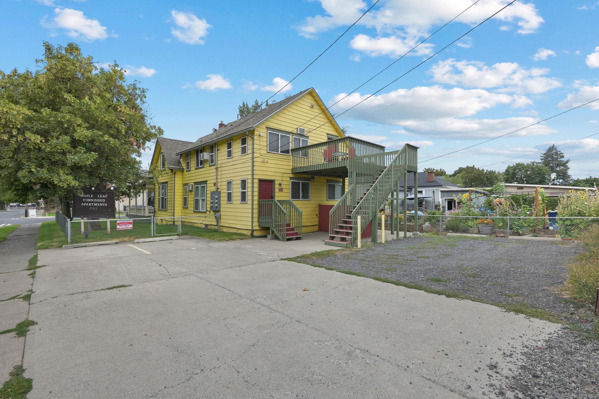 1702 W Dean Ave - Photo 4