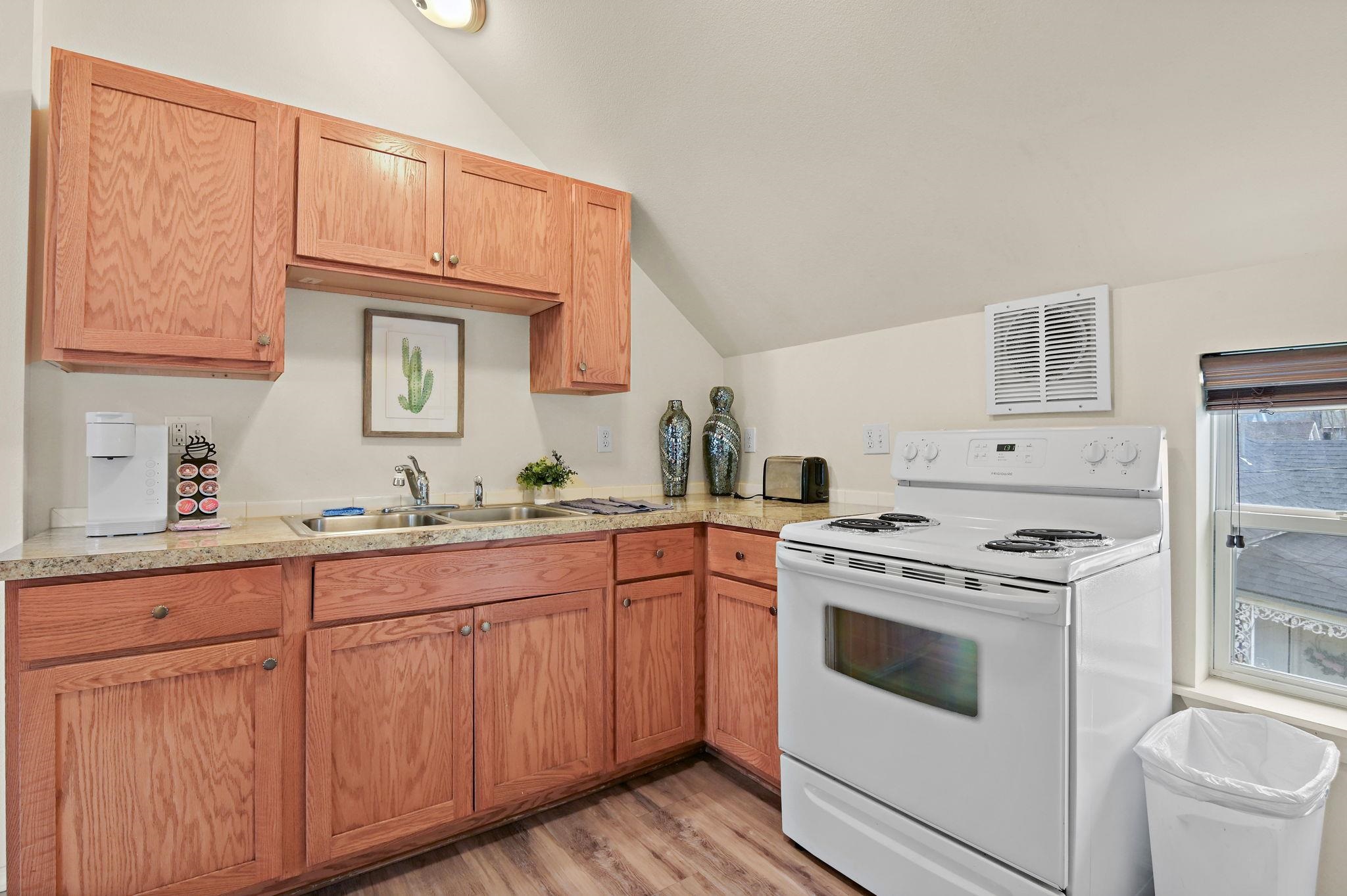 1702 W Dean Ave - Photo 40