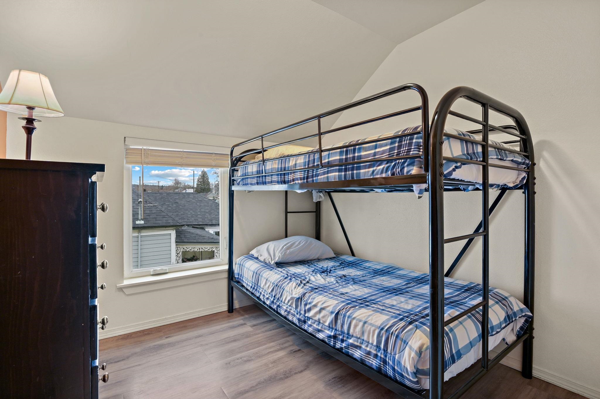1702 W Dean Ave - Photo 45