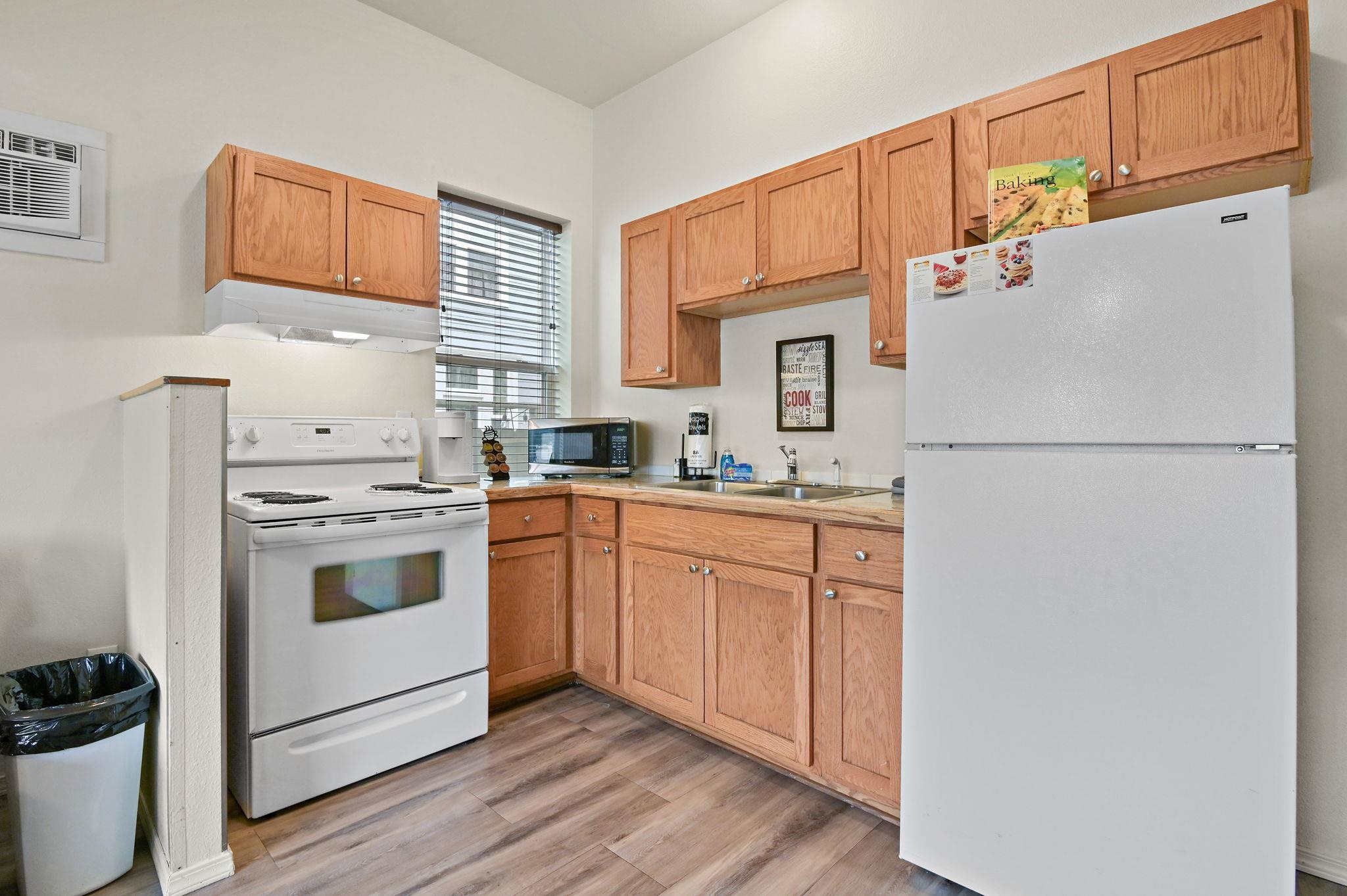 1702 W Dean Ave - Photo 10