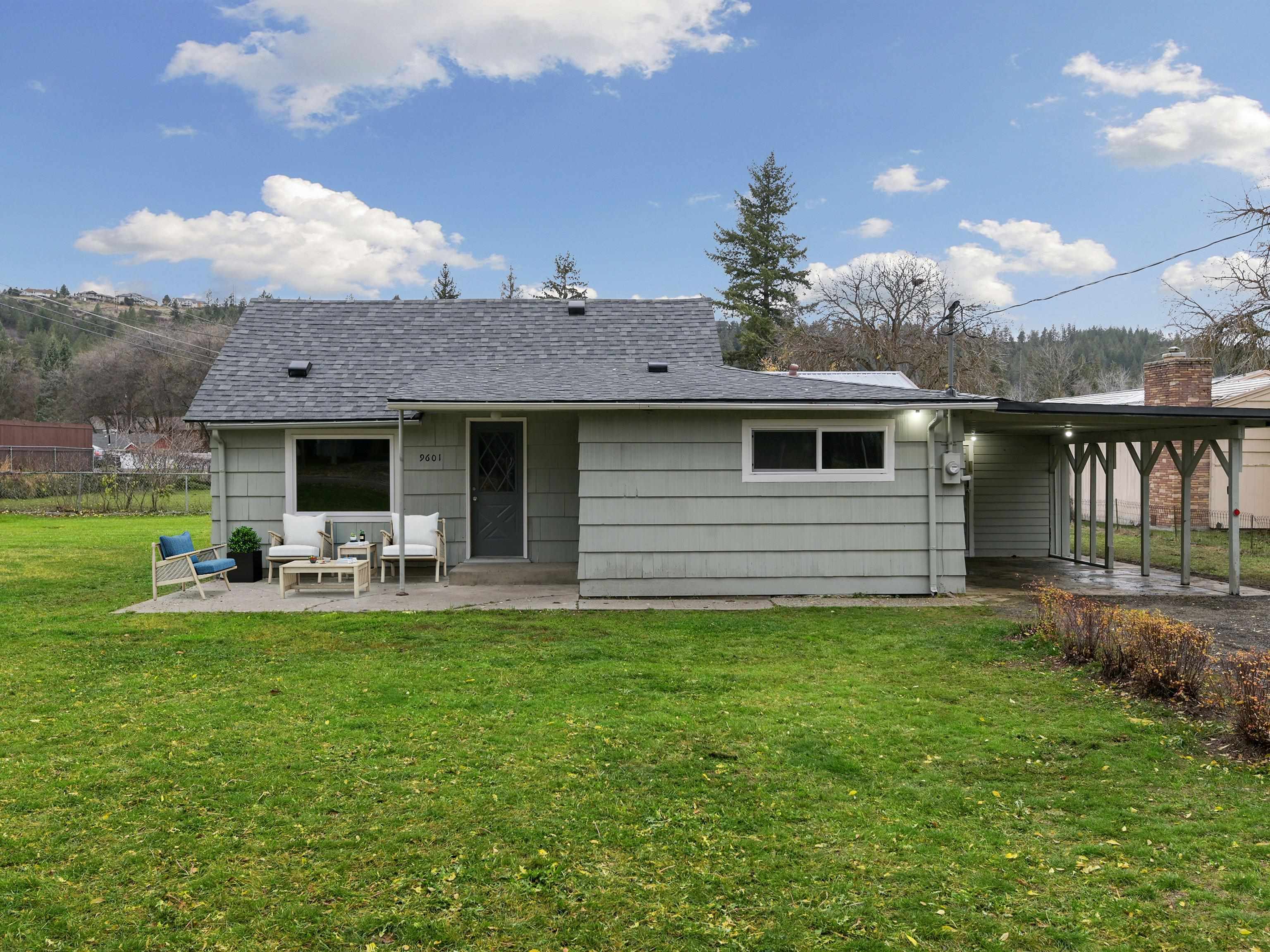 9601 N Ivanhoe Rd - Photo 2