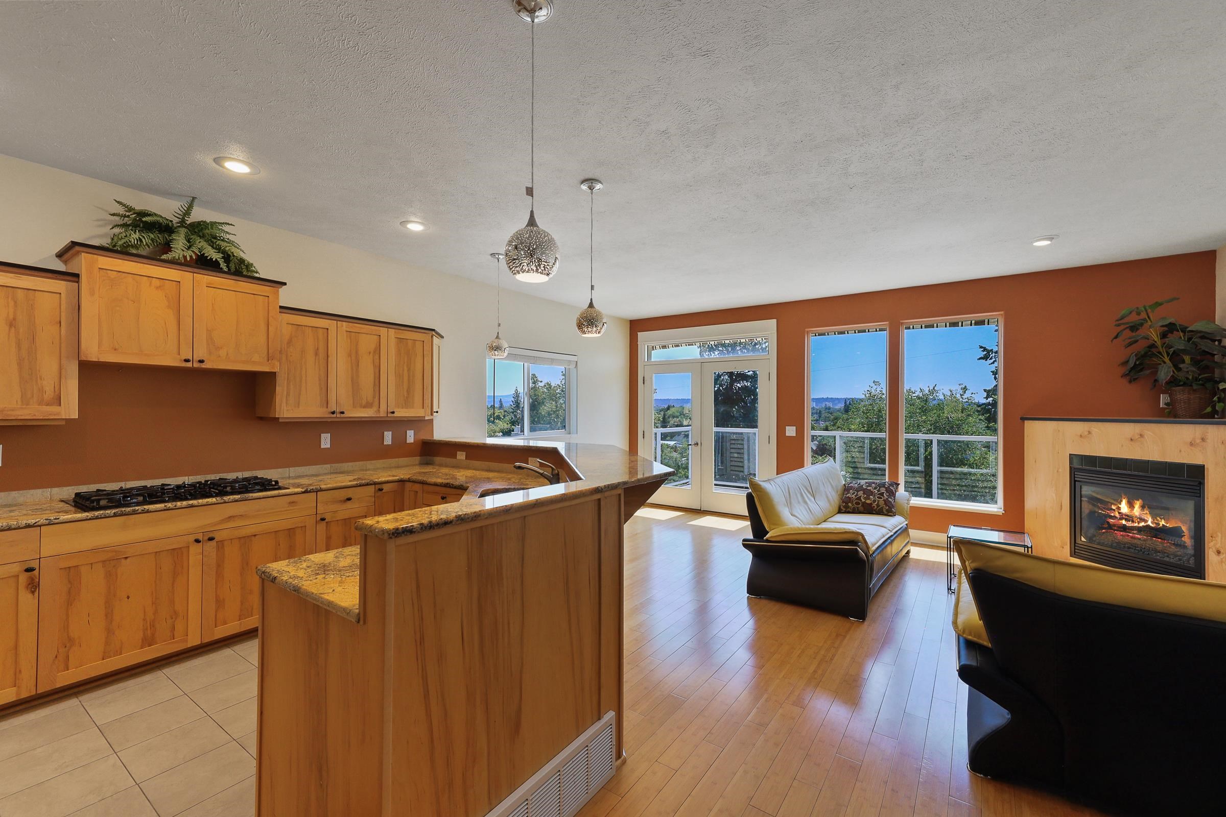 1426 W Cora Ct - Photo 2