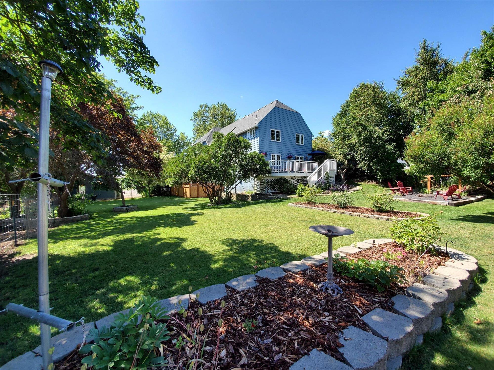 401 4th St - Photo 34