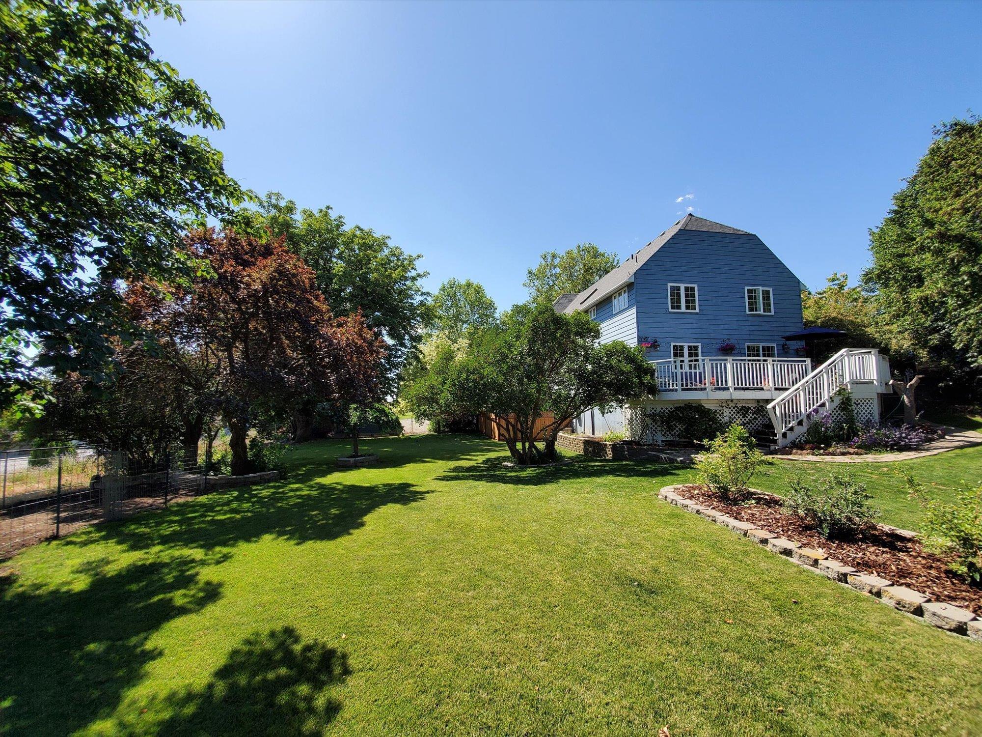 401 4th St - Photo 35