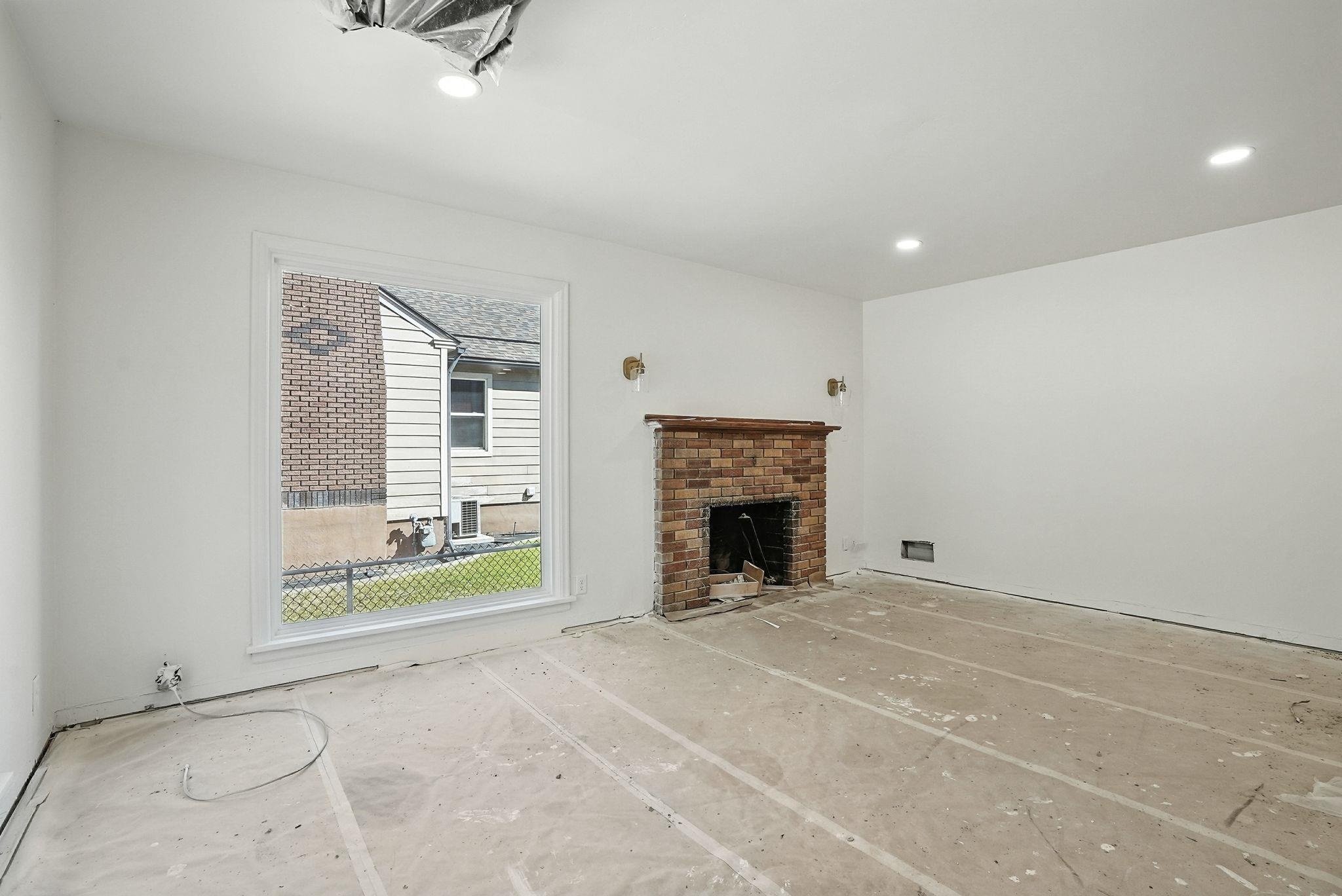 4302 N Cedar St - Photo 3