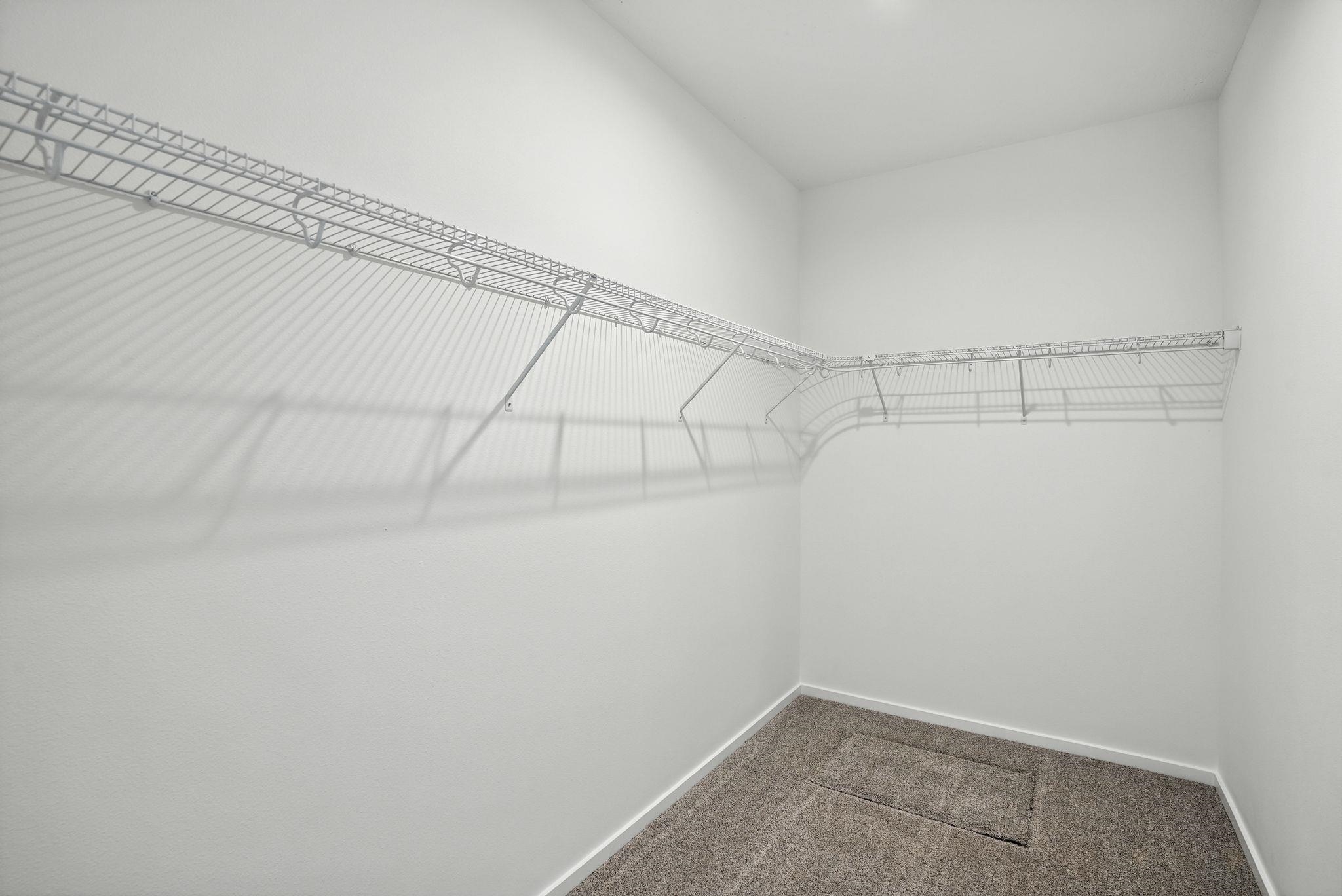 1321 E 12th St - Photo 17