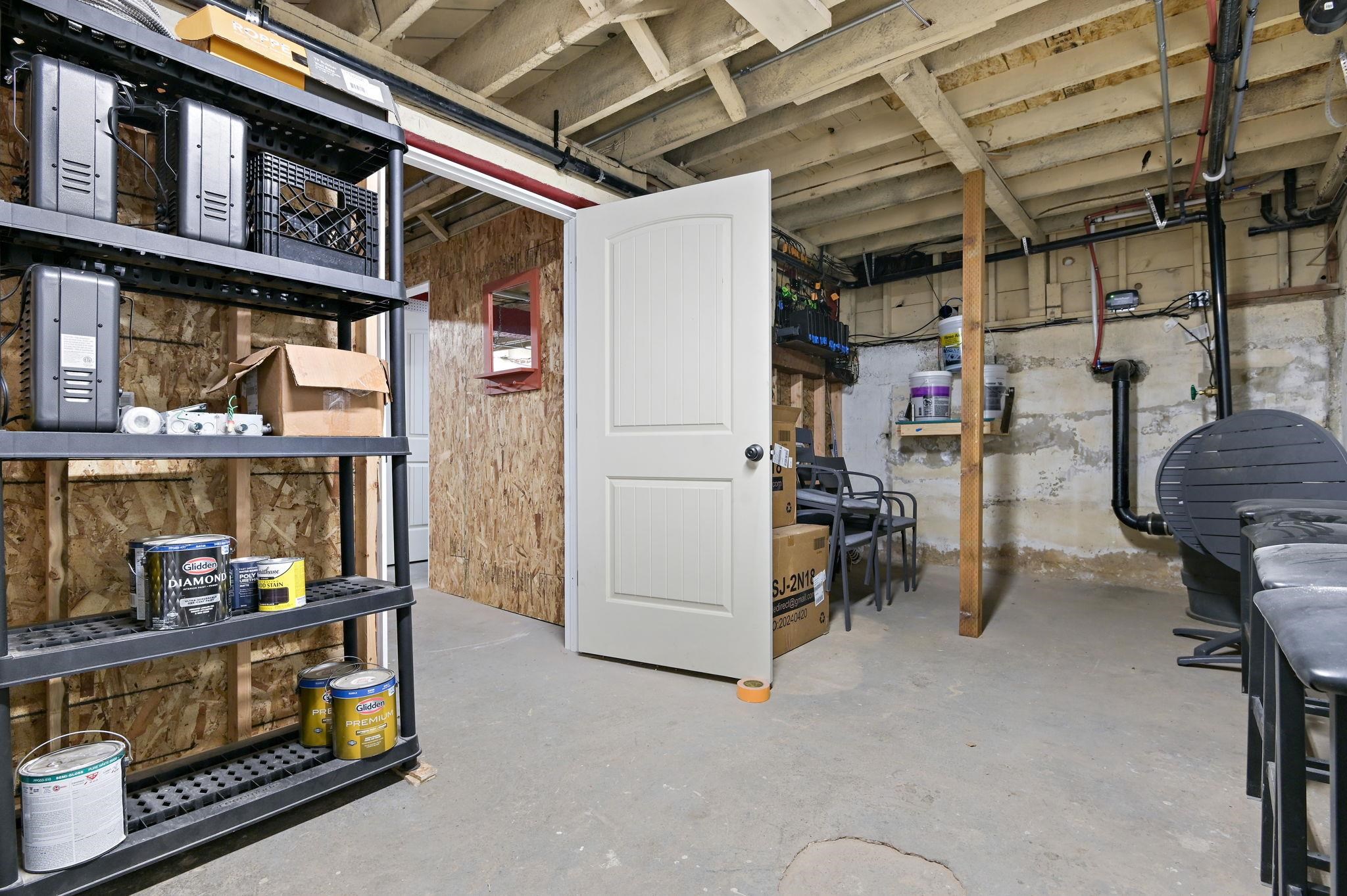 207 E Main Ave - Photo 35