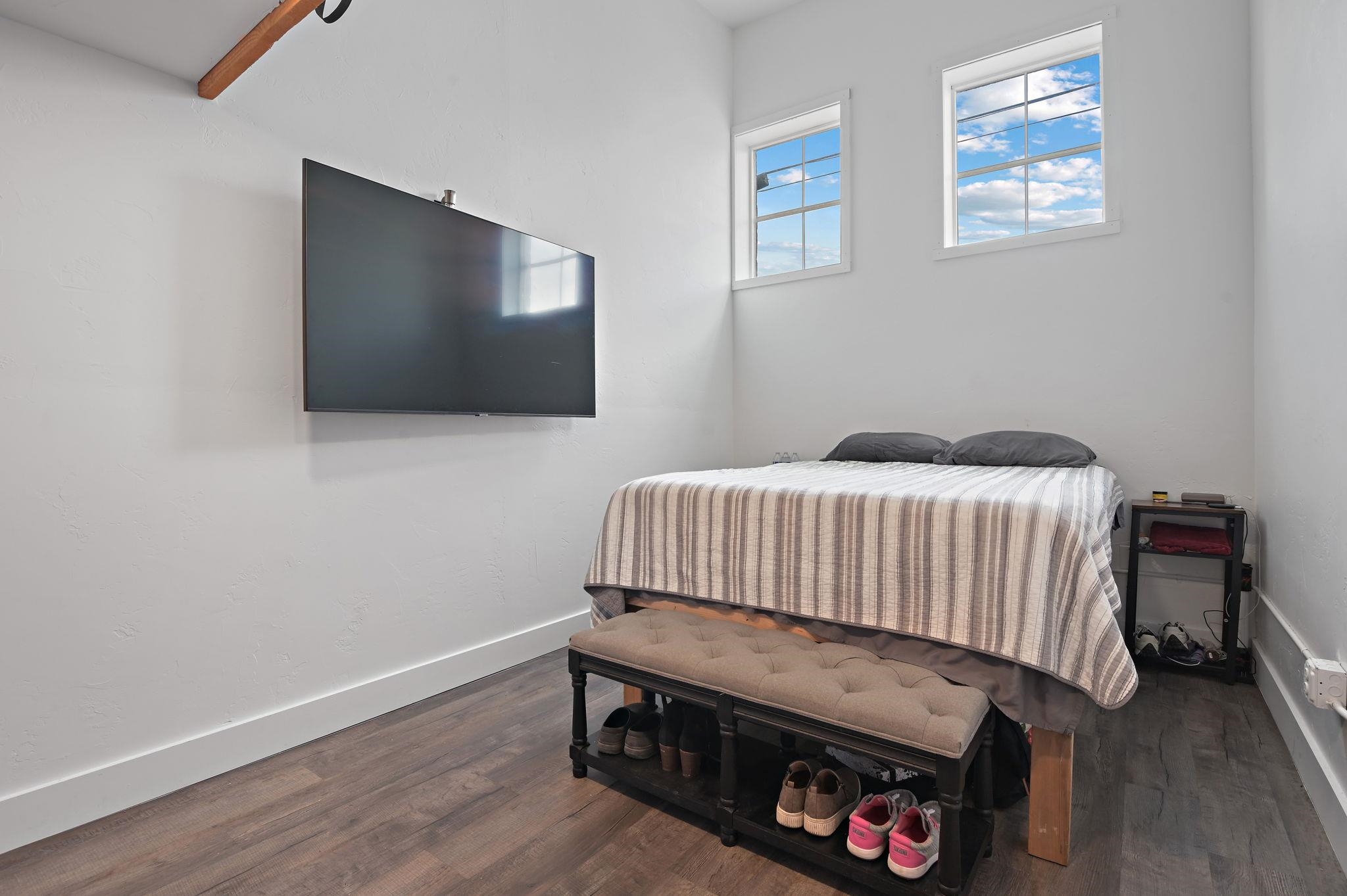 207 E Main Ave - Photo 38