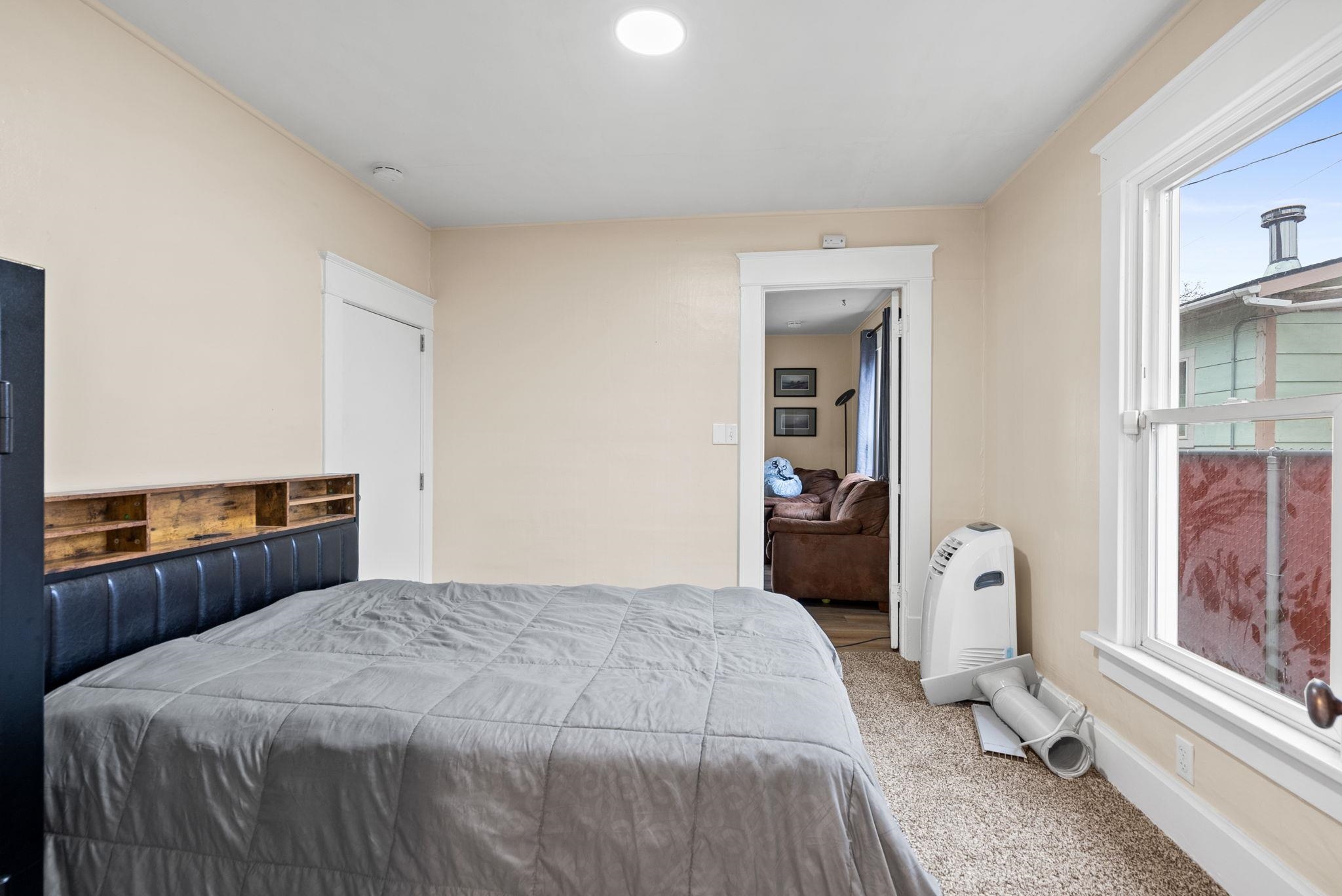 824 E Crown Ave - Photo 7
