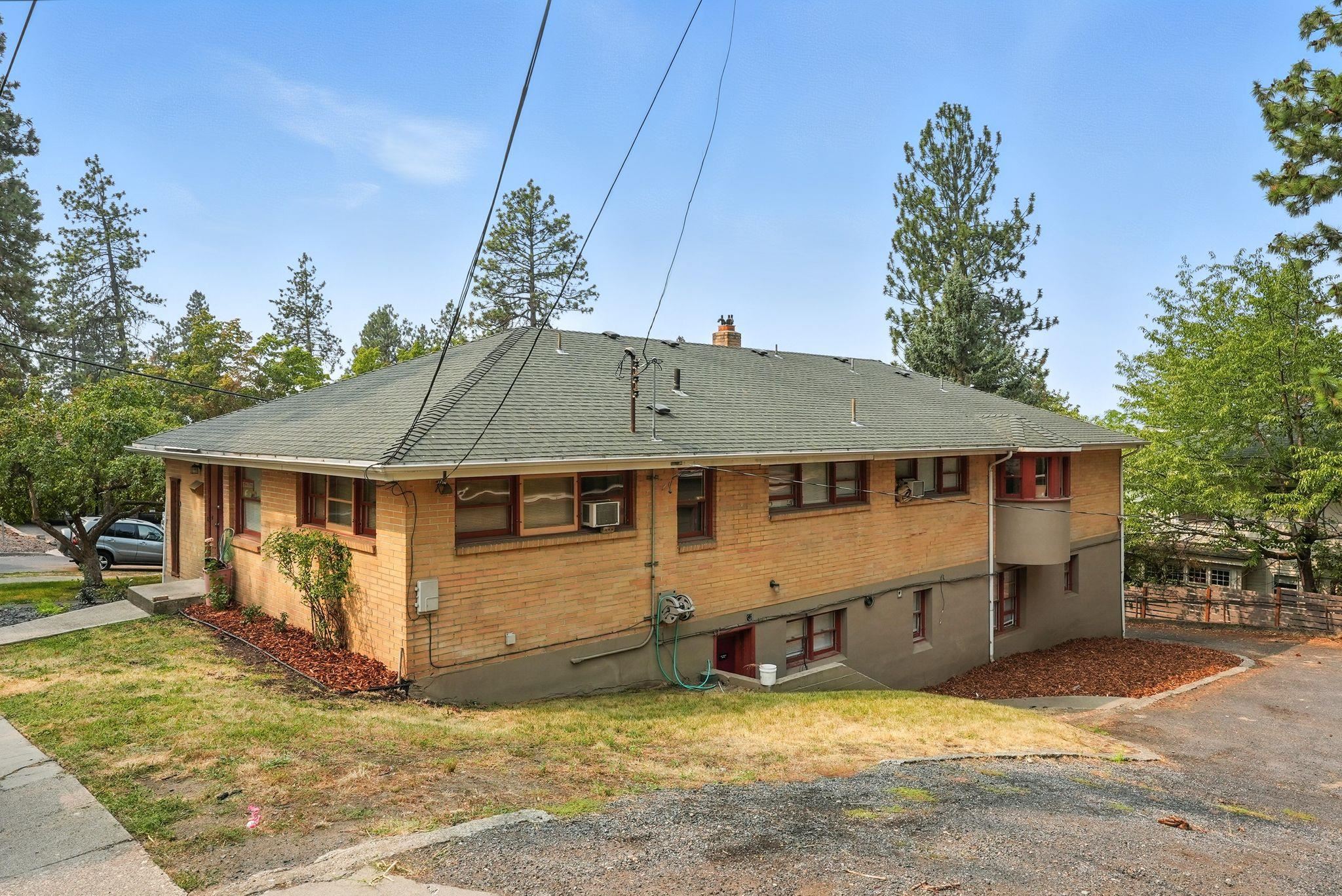 794 W Cliff Dr - Photo 4