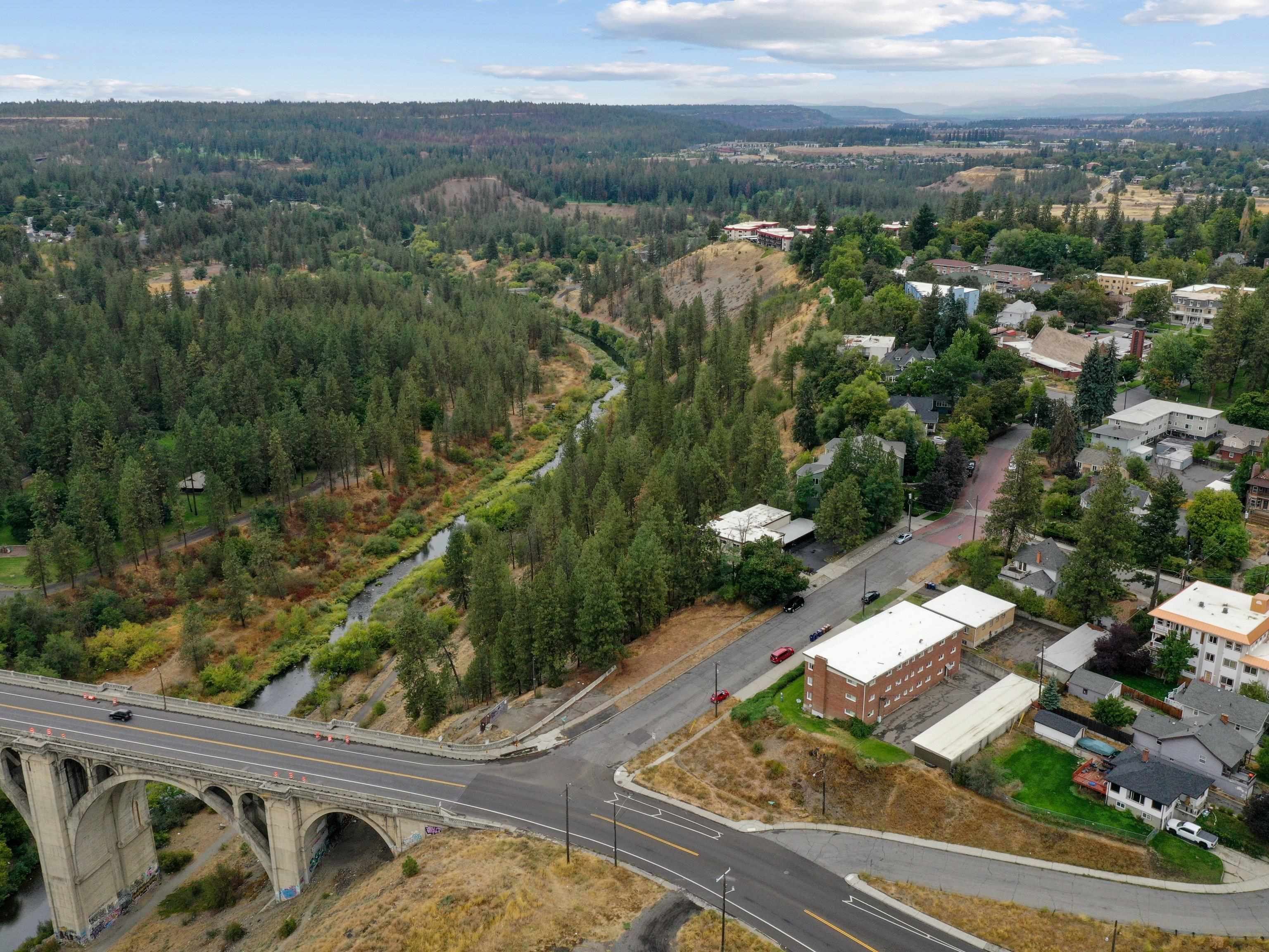 535 S Coeur d'Alene St - Photo 4