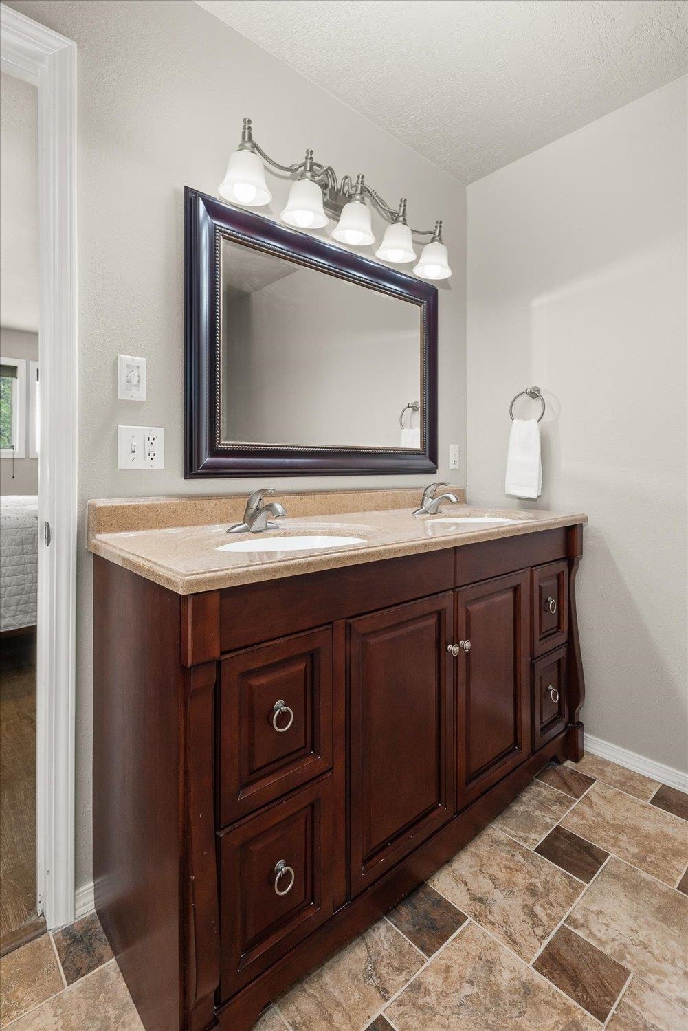 7621 E Hamilton Rd - Photo 15