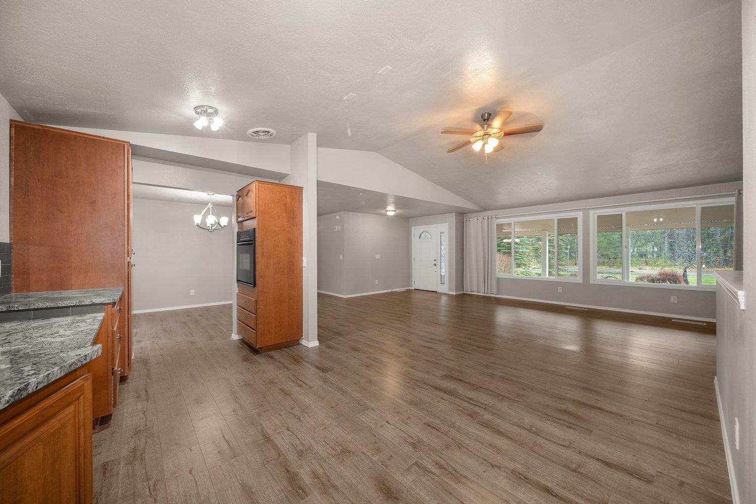 7621 E Hamilton Rd - Photo 8