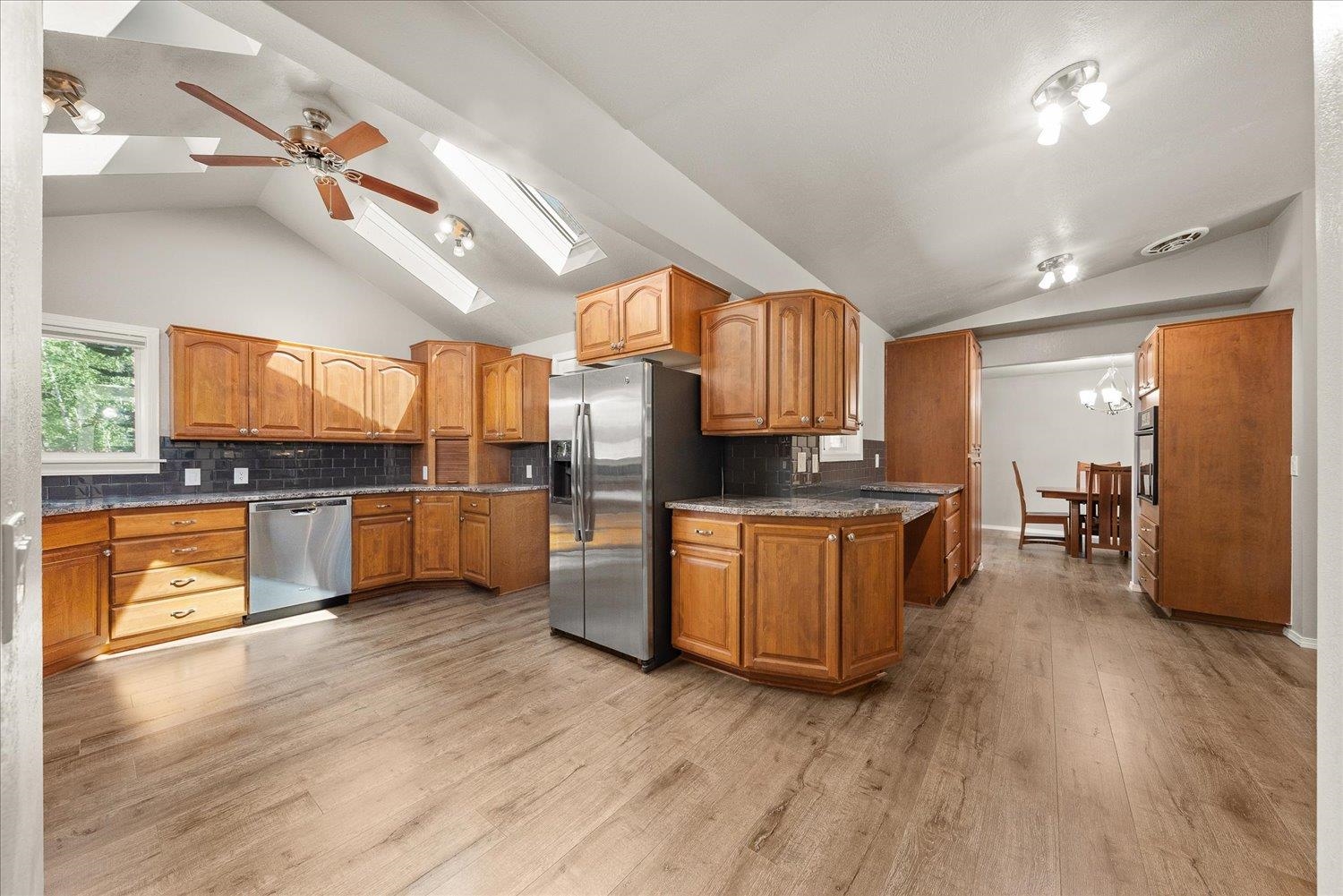 7621 E Hamilton Rd - Photo 9