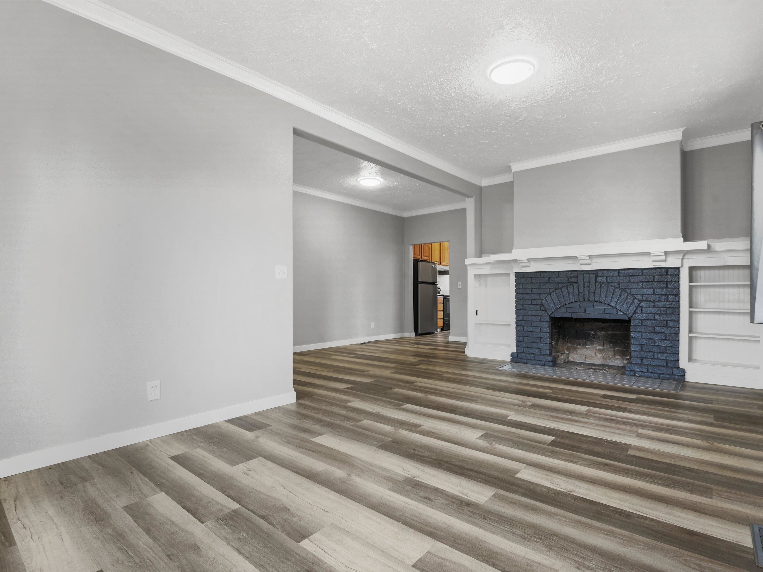 1123 W Wabash Ave - Photo 9