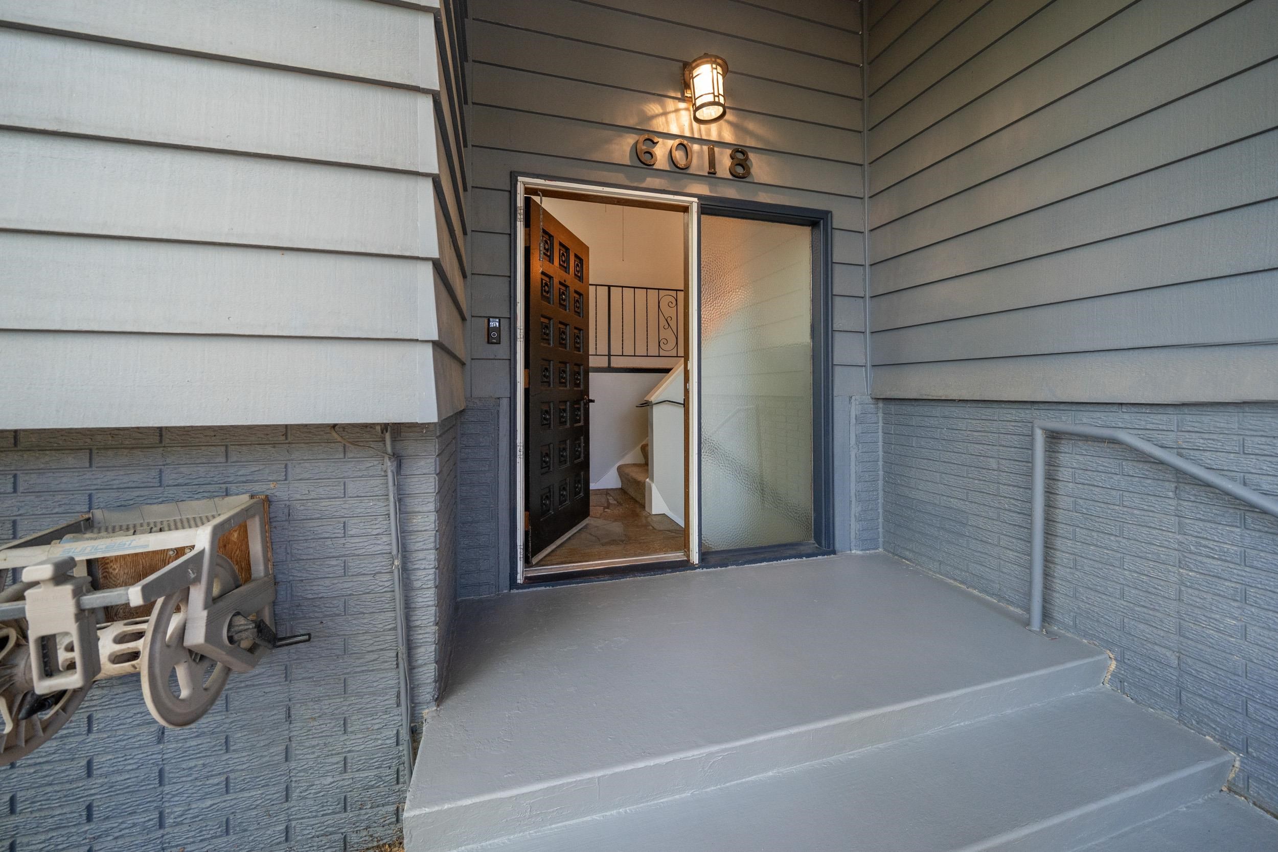 6018 S Stone St - Photo 4