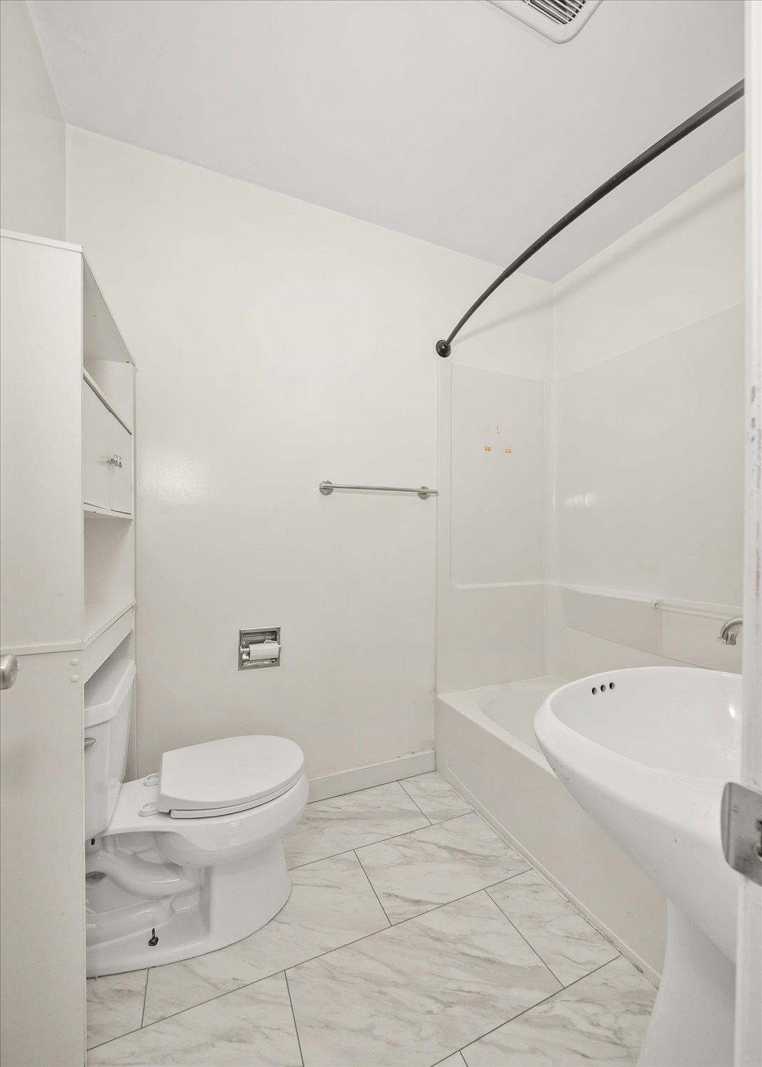 517 E Courtland Ave - Photo 17