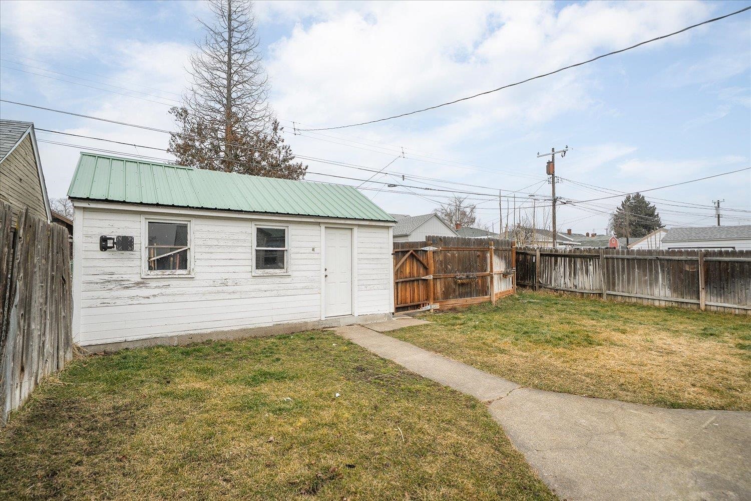 517 E Courtland Ave - Photo 31