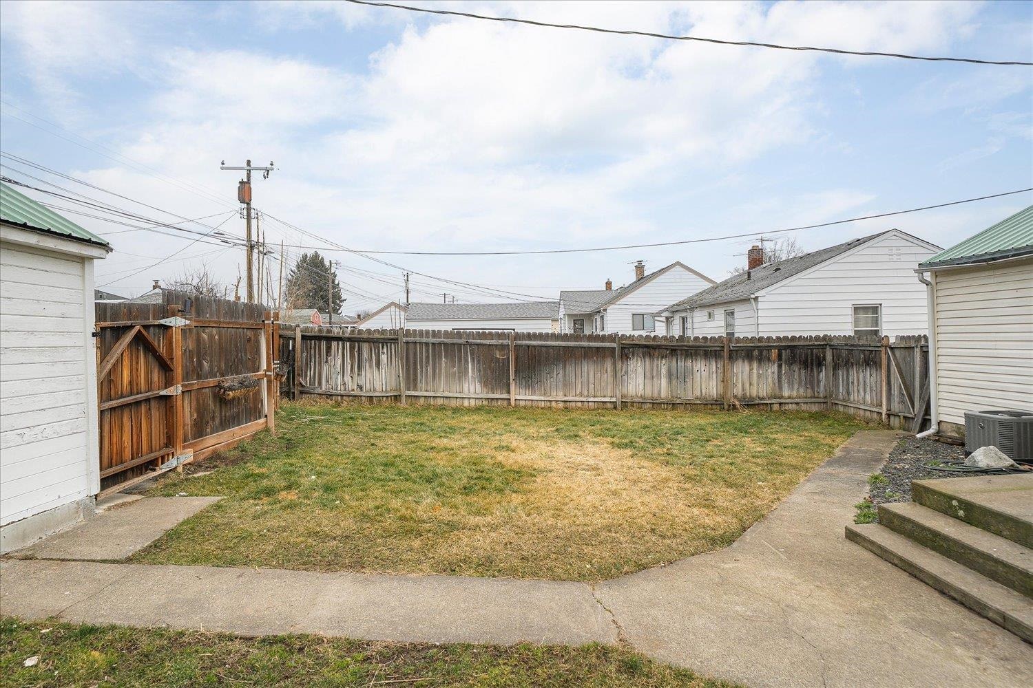 517 E Courtland Ave - Photo 33