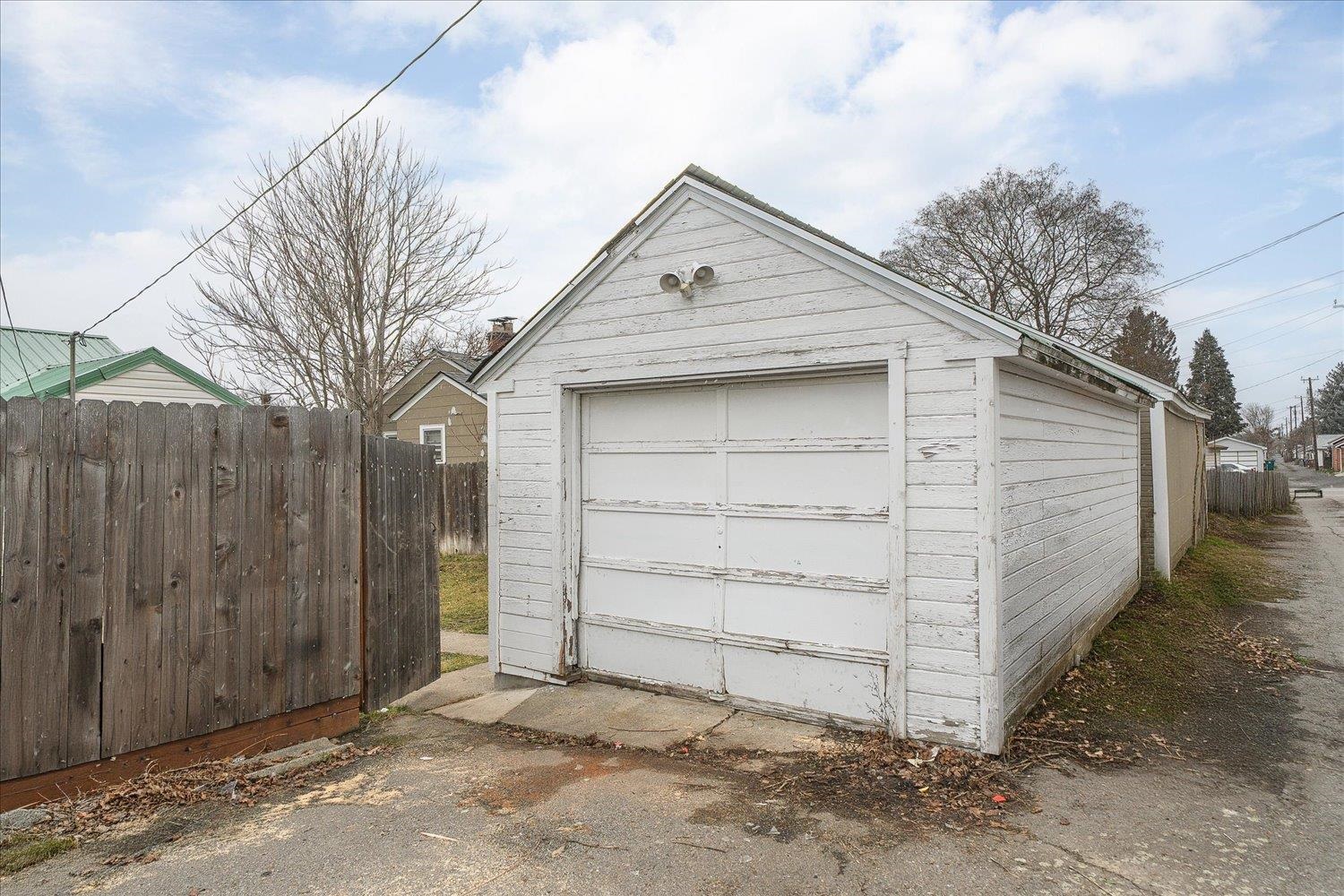 517 E Courtland Ave - Photo 38