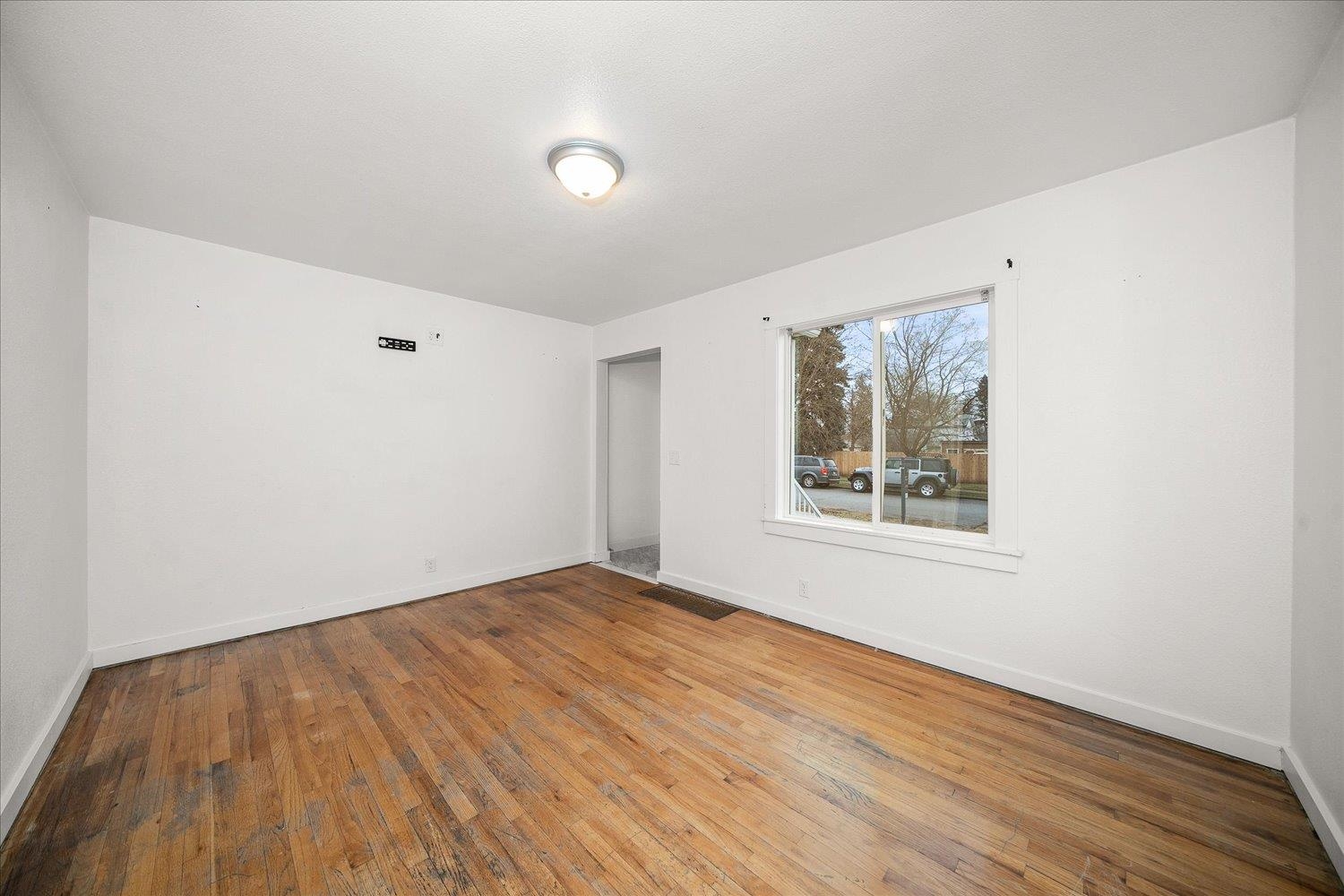 517 E Courtland Ave - Photo 7