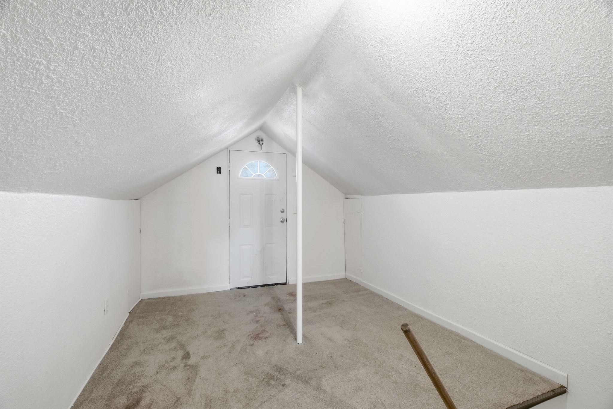 616 S Ray St - Photo 18