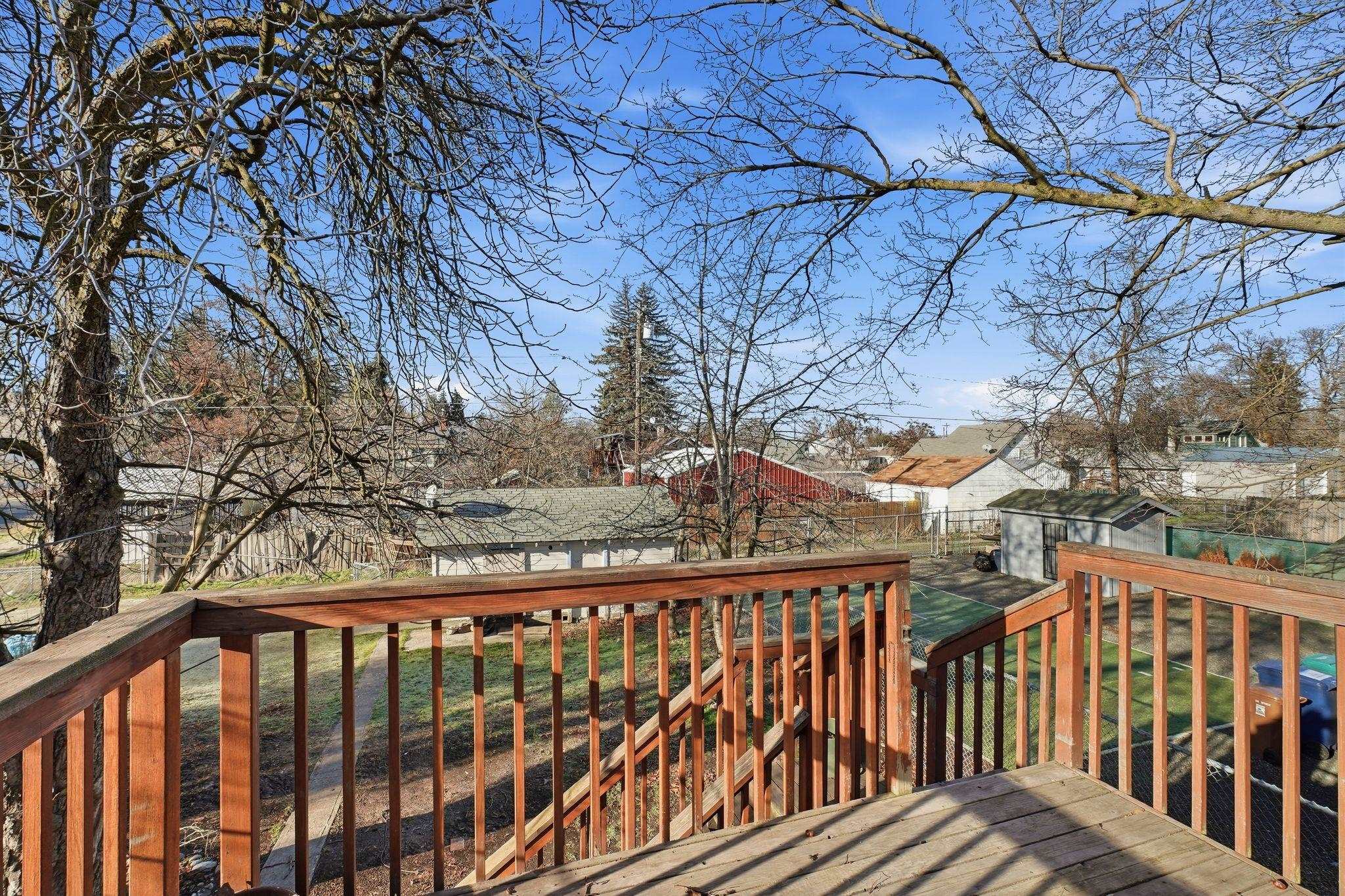 616 S Ray St - Photo 23
