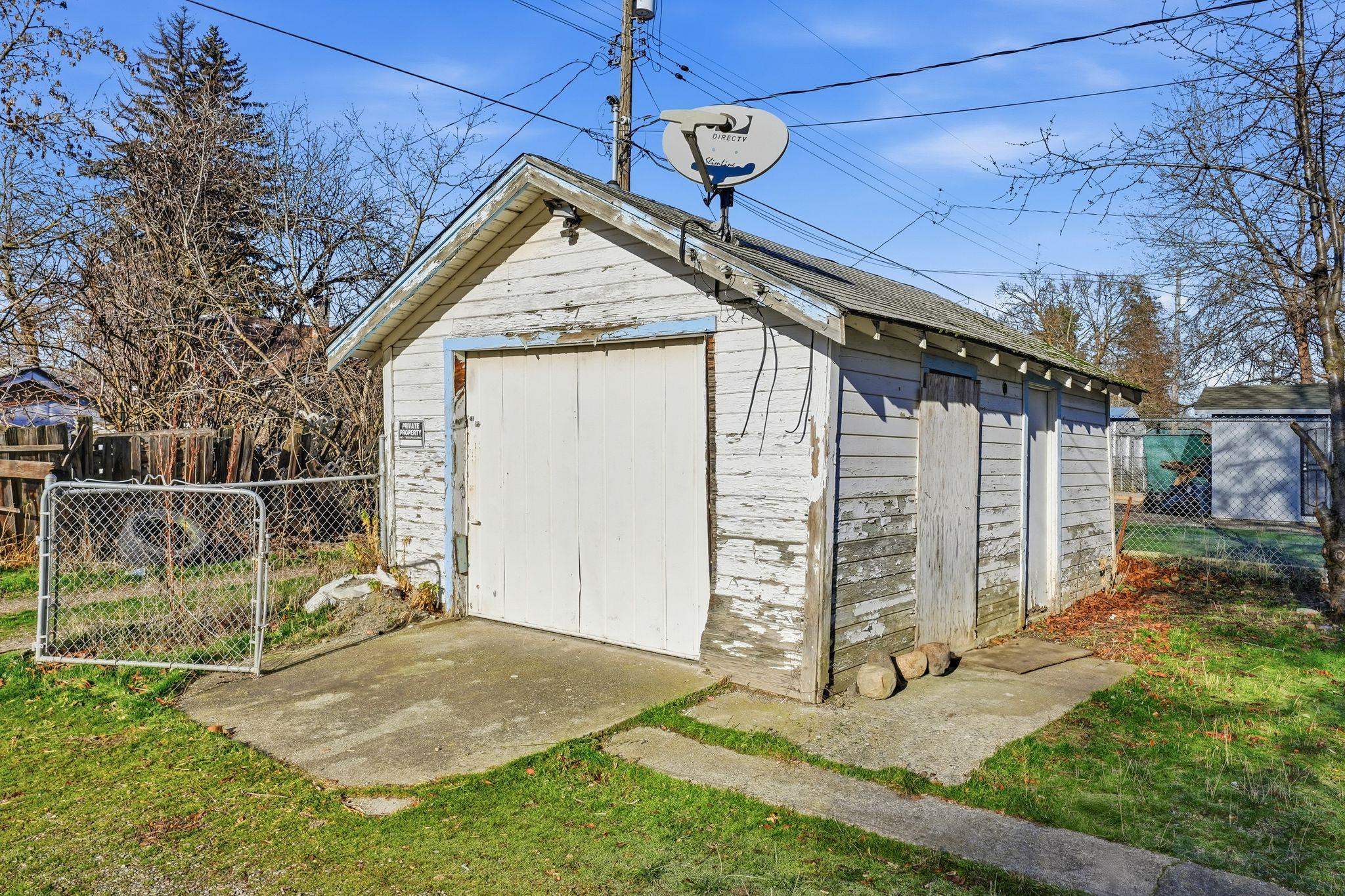 616 S Ray St - Photo 32