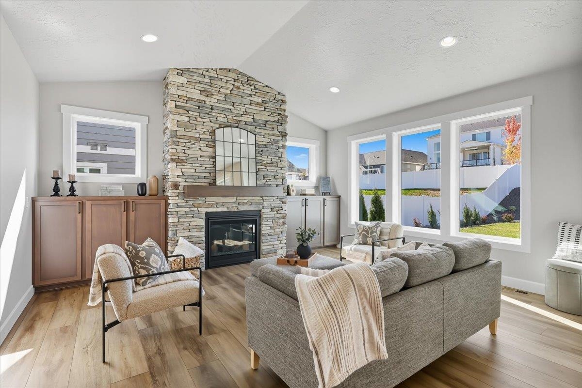 18066 E Wind Rose Ct - Photo 5