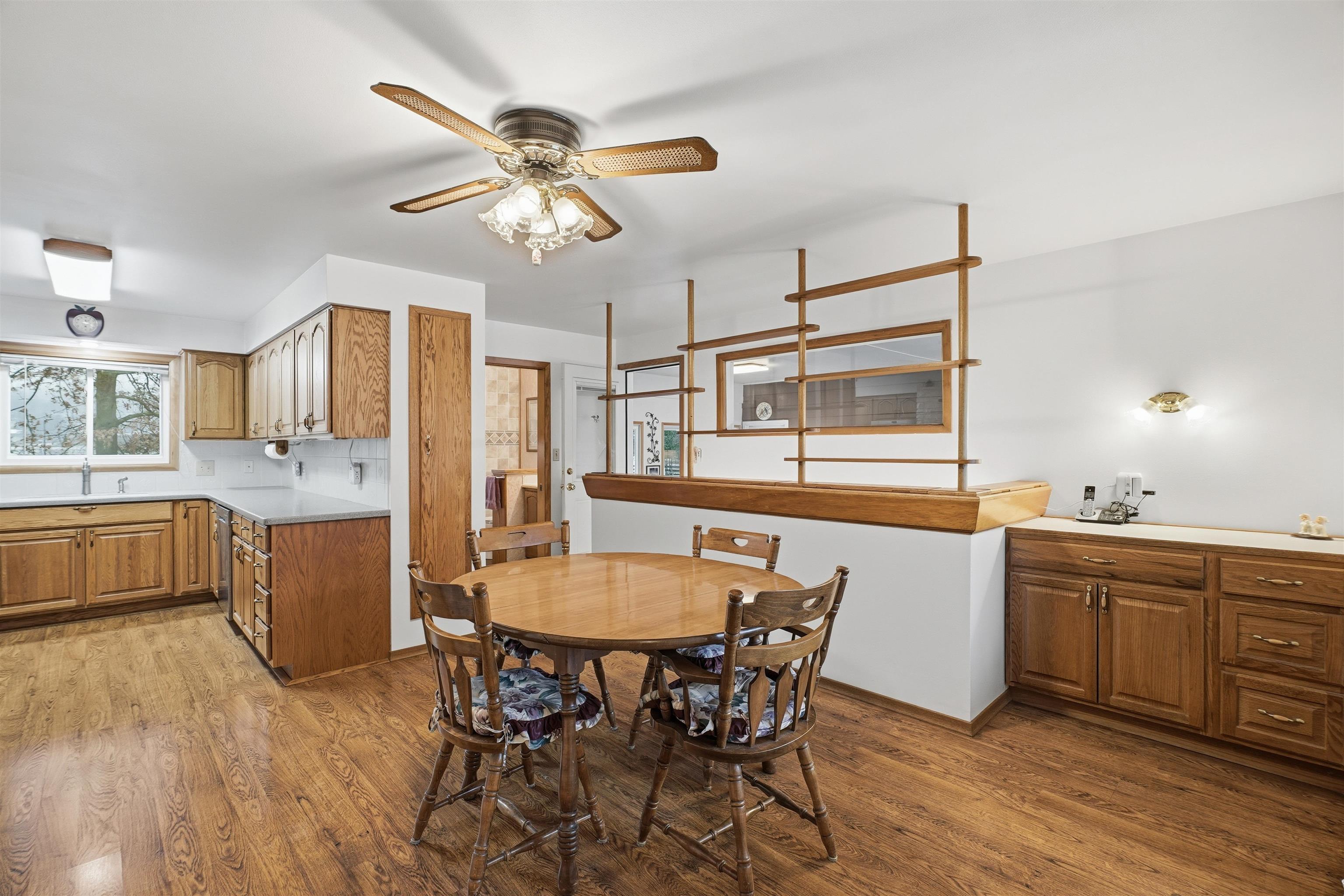 15220 E 36th Ave - Photo 11