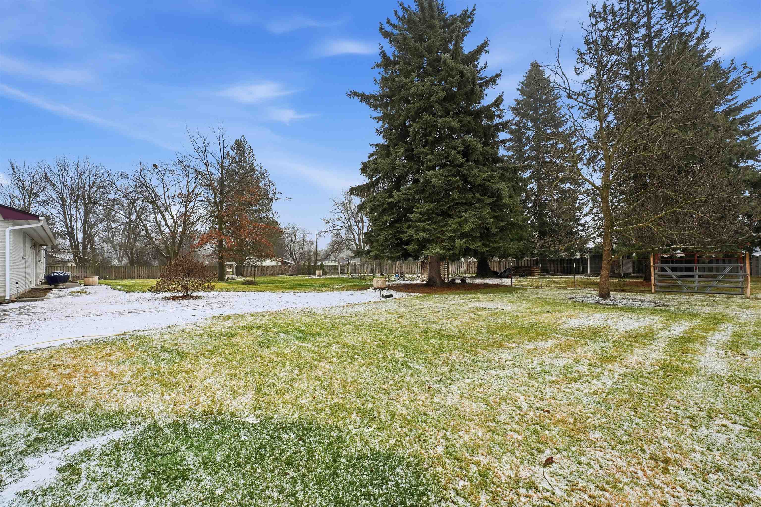 15220 E 36th Ave - Photo 37