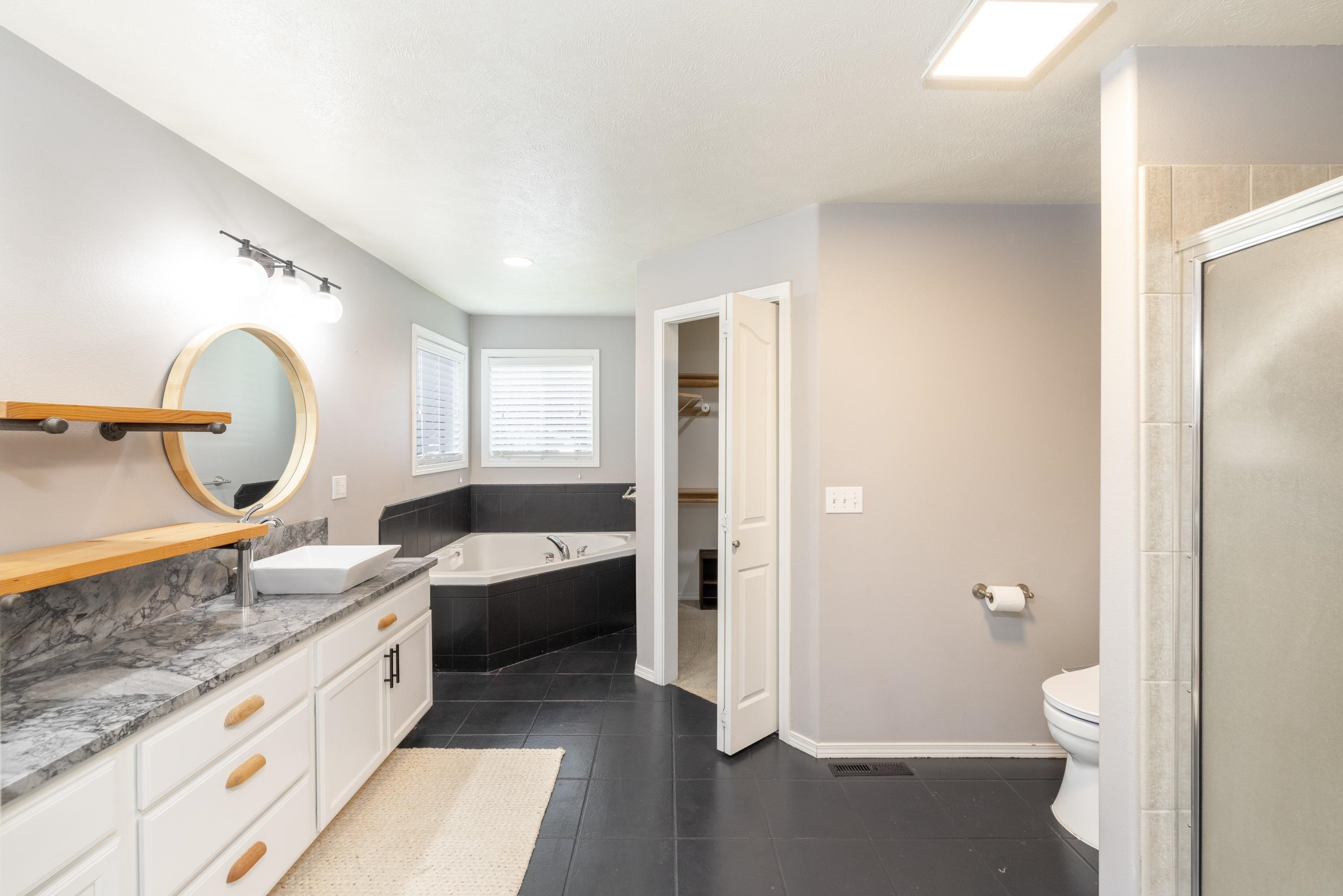 5606 W Newbury Dr - Photo 22
