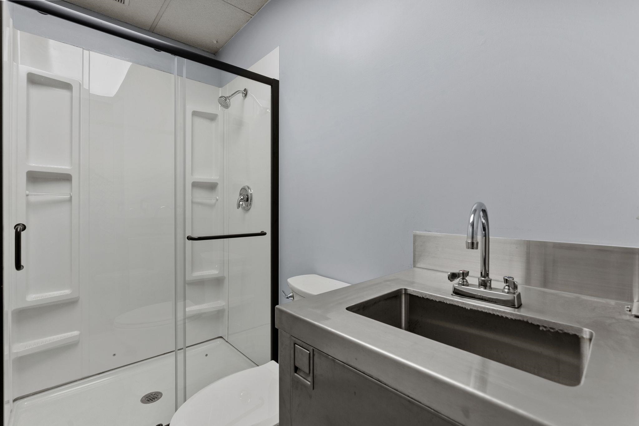 3315 N Tschirley Rd - Photo 12